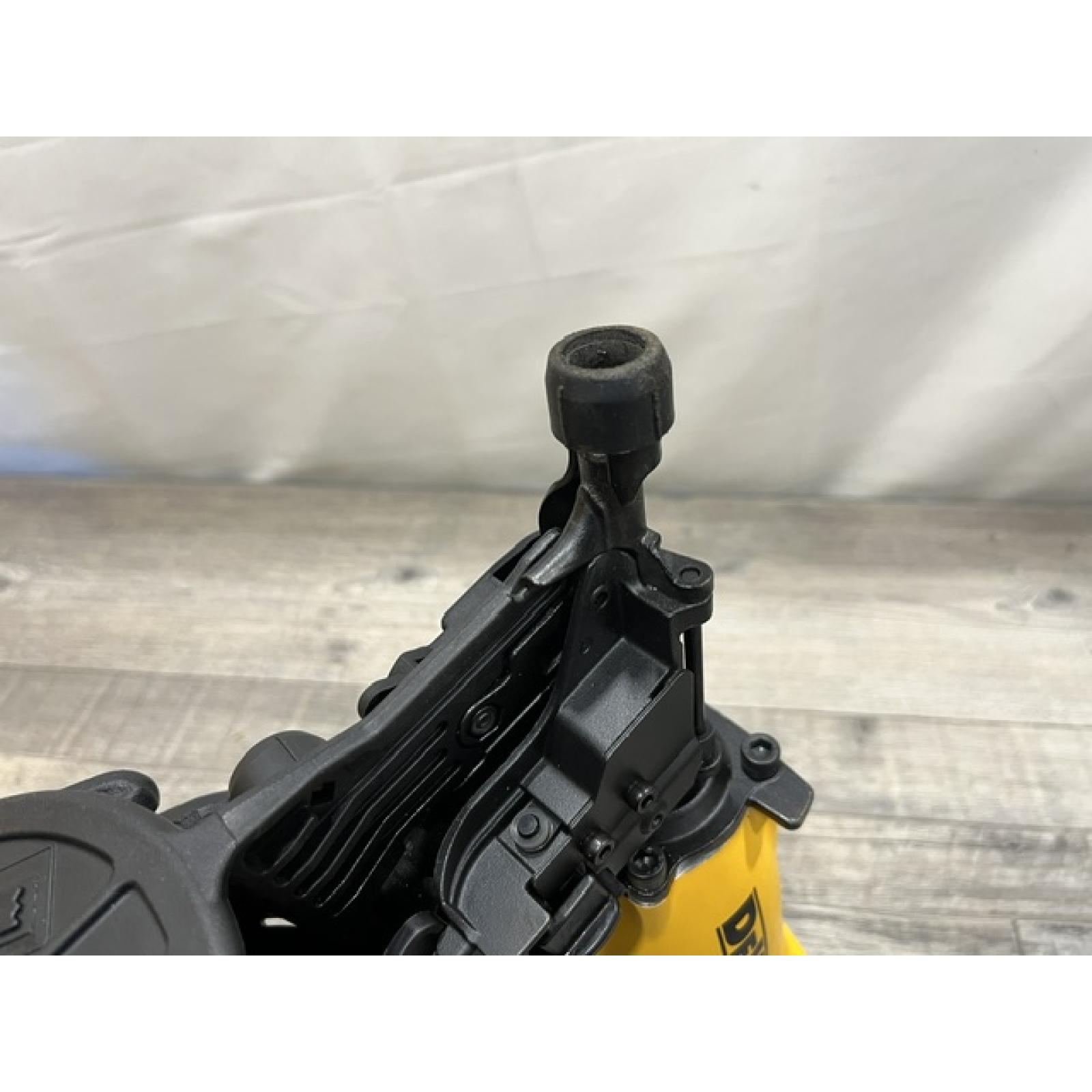 AS-IS DEWALT Pneumatic 15-Degree Coil Corded Siding Nailer