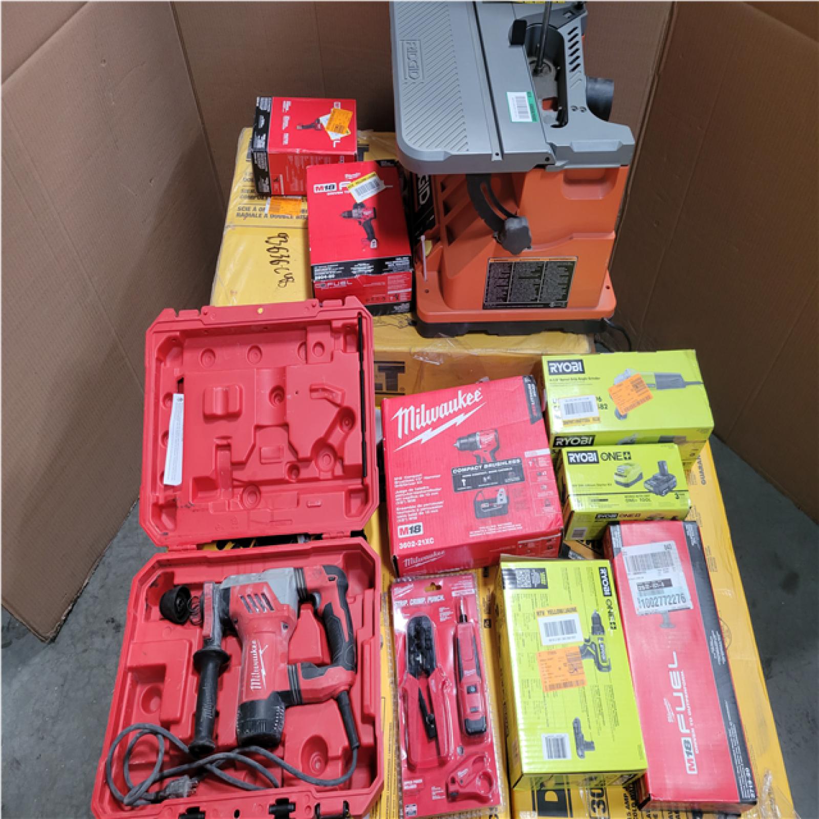 CALIFORNIA AS-IS TOOL PALLET