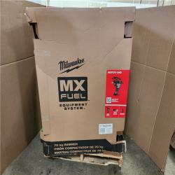 Phoenix Location Milwaukee MX FUEL 70 KG hammer Kit with (2) MX FUEL FORGE HD12.0 Batteries and (1) MX FUEL Super Charger