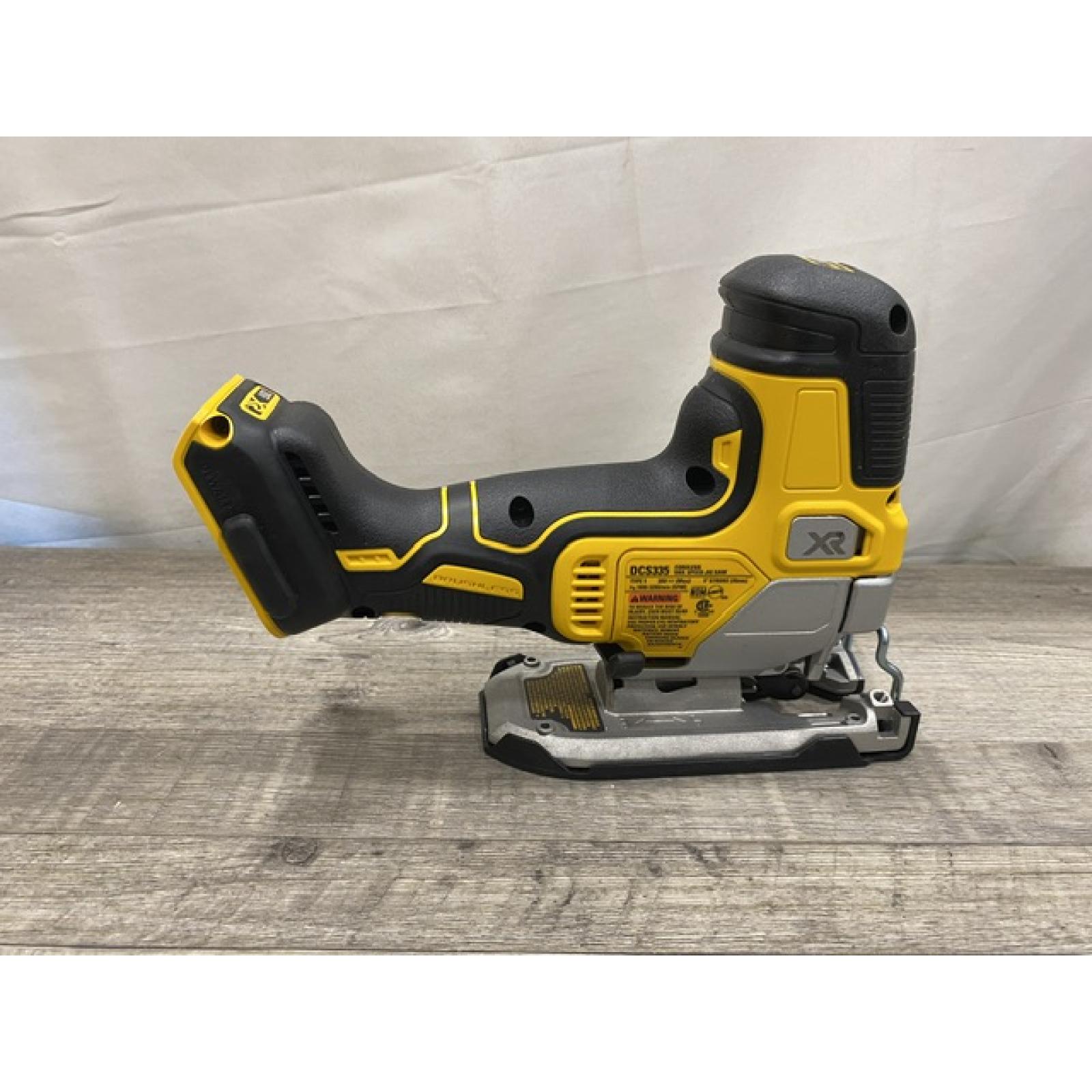 AS-IS DEWALT 20V MAX XR Cordless Barrel Grip Jigsaw (Tool Only)