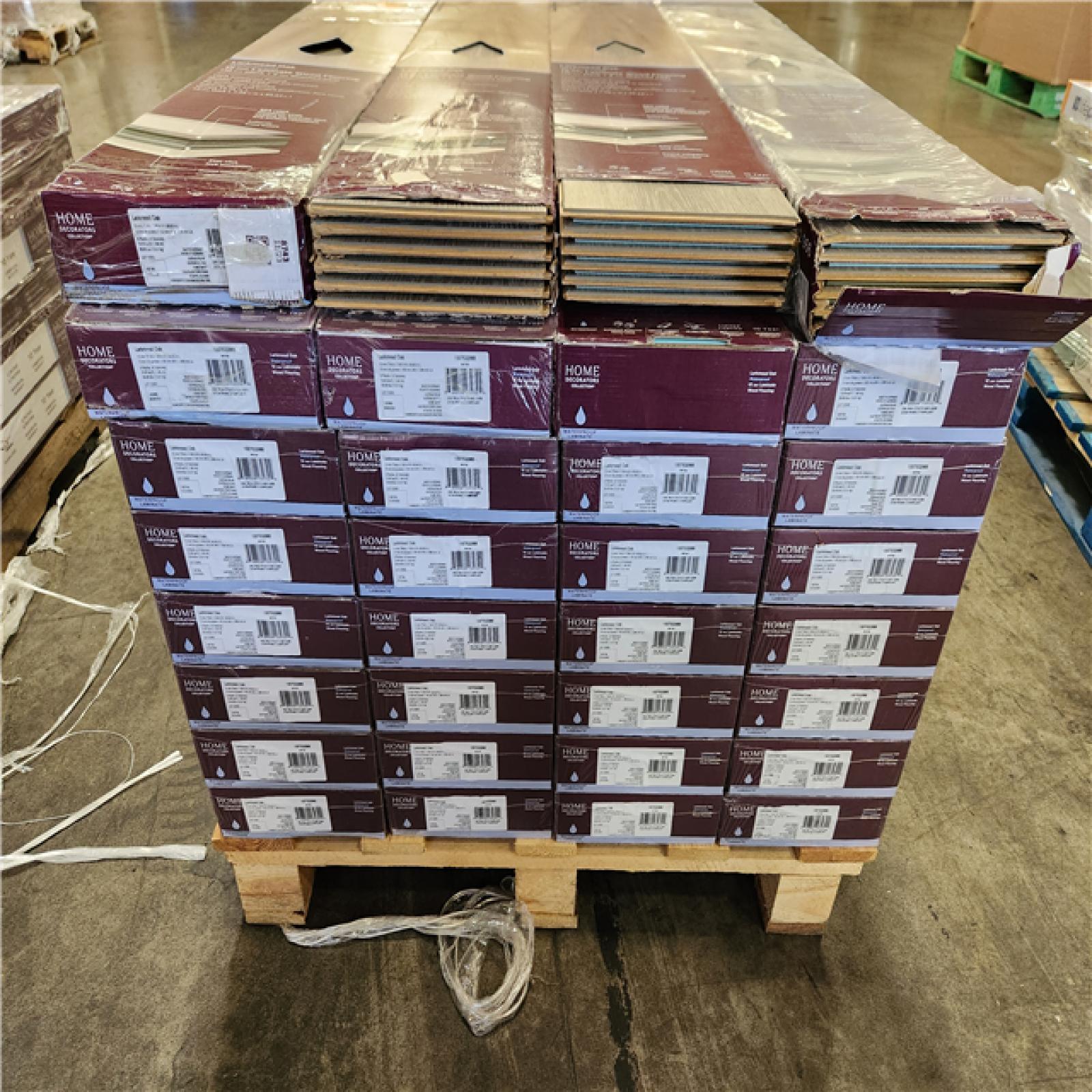 Phoenix Location AS-IS Home Decorators Collection Larkmead Oak 12mm T x 7.56 in. W Waterproof Laminate Wood Flooring (510 sq. ft./32 Case)