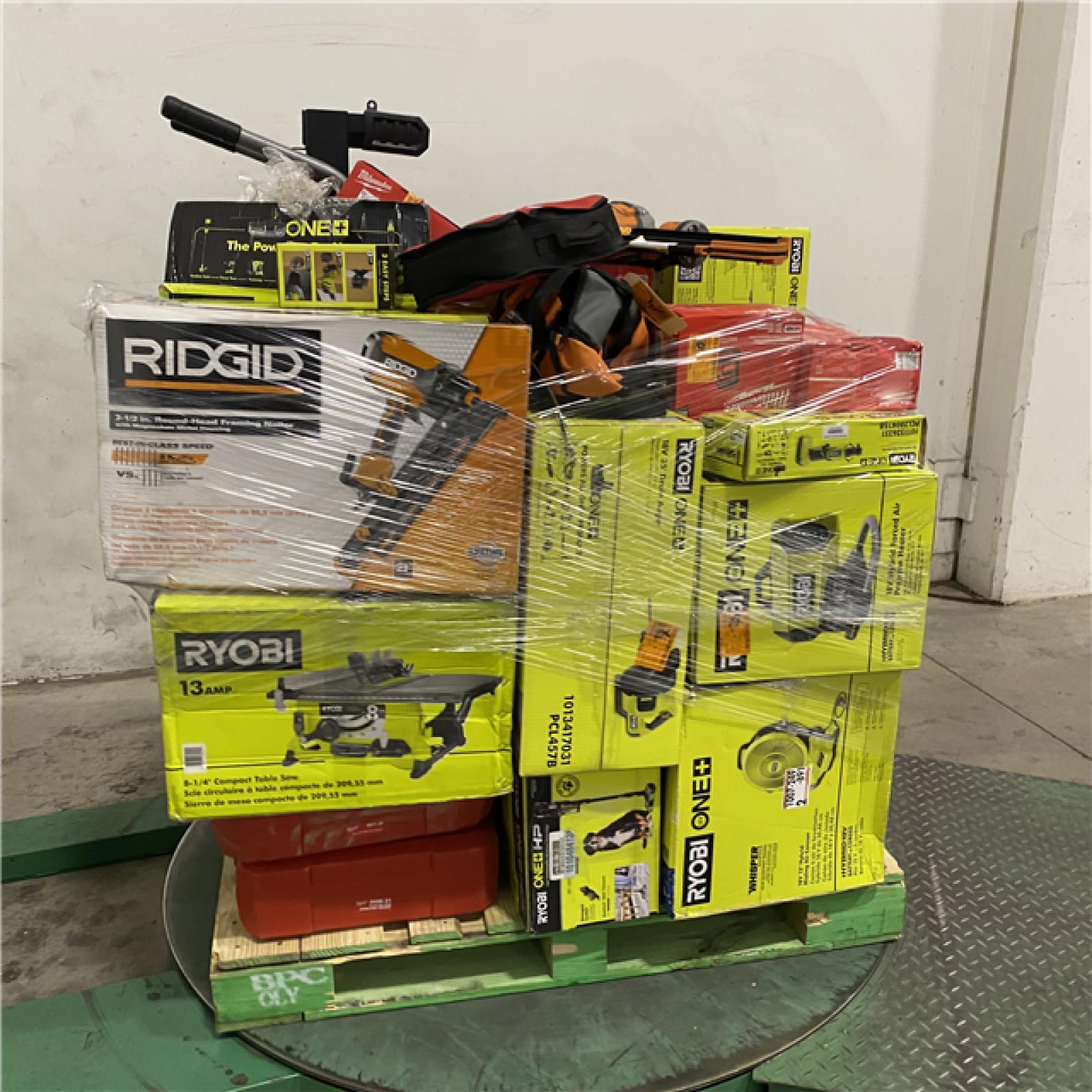 Dallas Location - As-Is Tool Pallet