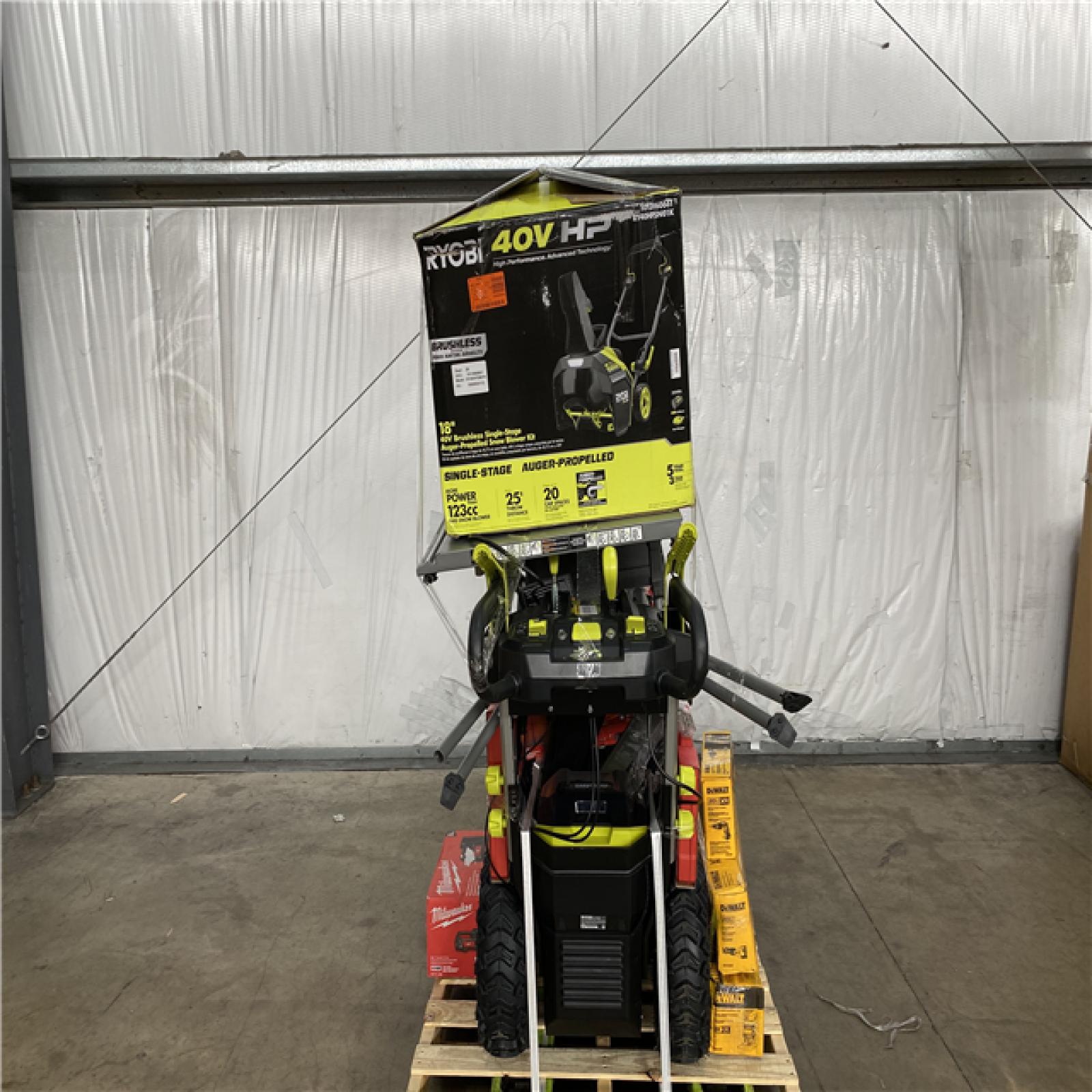 Houston Location AS IS - Tool Pallet