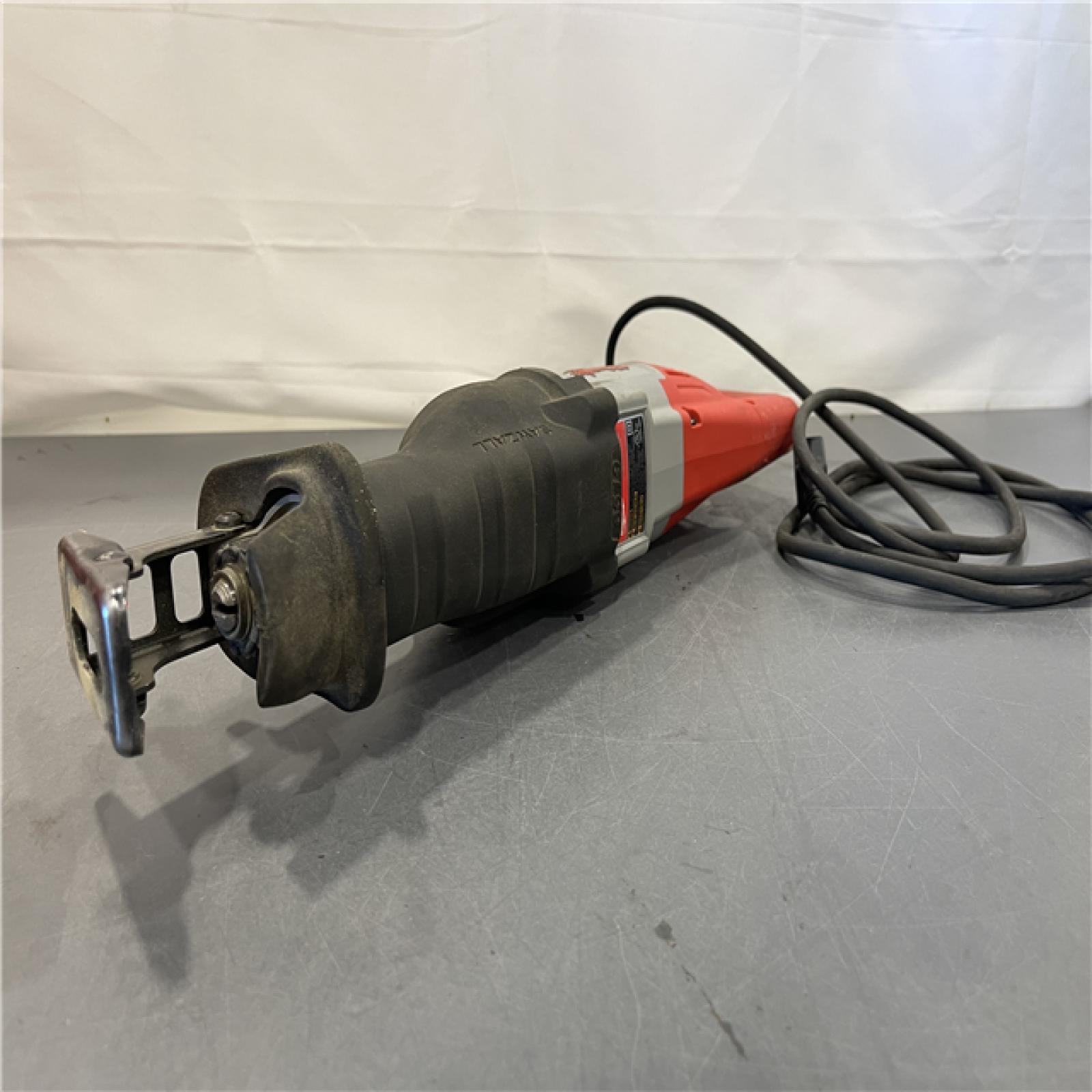 AS-IS - Milwaukee 12 Amp SAWZALL Reciprocating Saw with Case