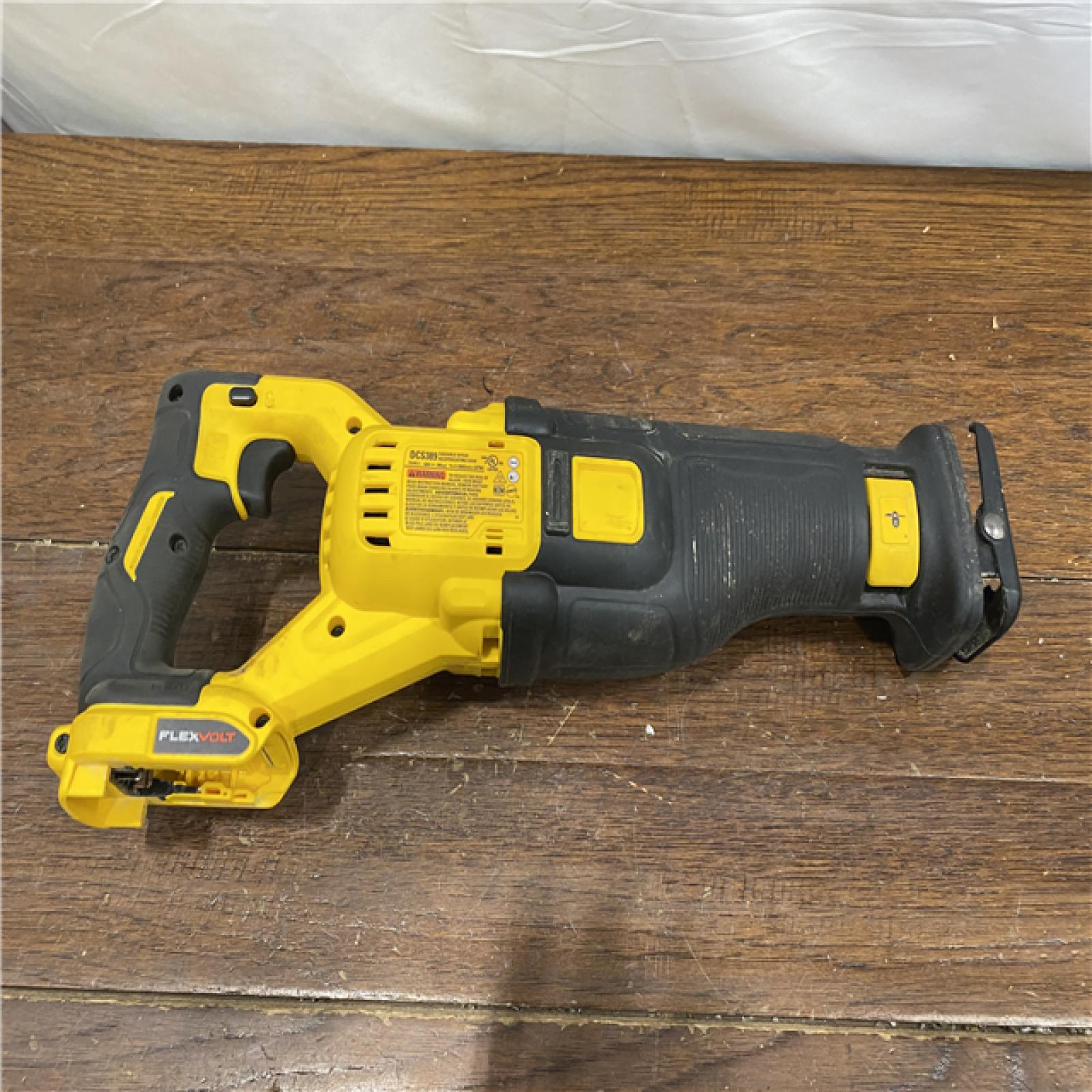 AS-IS DeWalt DCS389B FLEXVOLT 60V MAX Cordless Brushless Reciprocating Saw (Tool-Only)