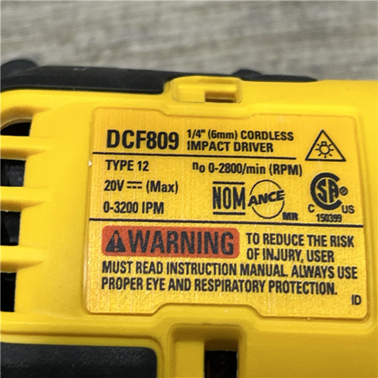 AS-IS DEWALT Atomic 20V Max Lithium-Ion Brushless Cordless Compact 1/4 in. Impact Driver Kit