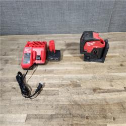 HOUSTON LOCATION - AS-IS Milwaukee Green 125 Ft. Cross Line and Plumb Points Laser Level Kit