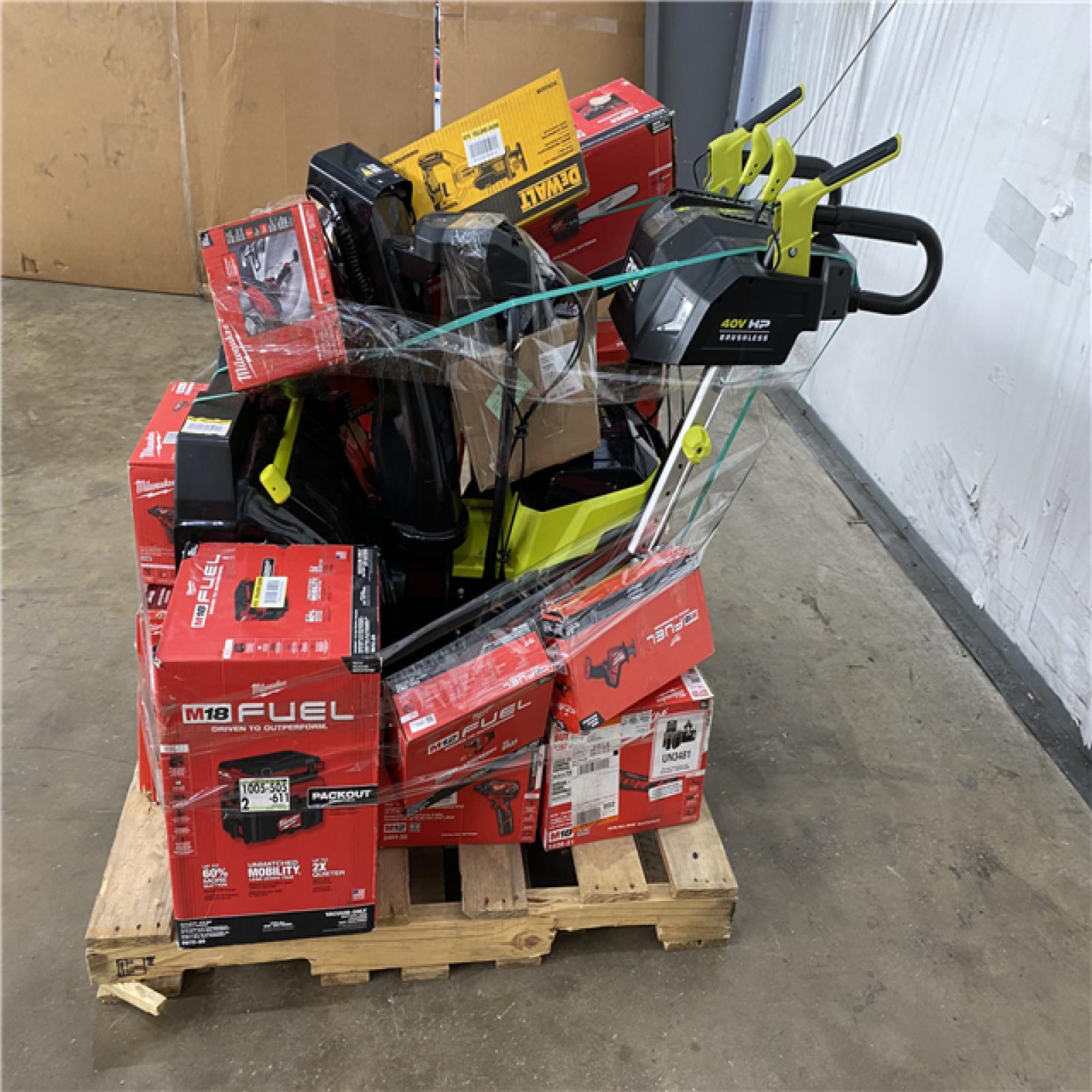 Houston Location AS IS - Tool Pallet