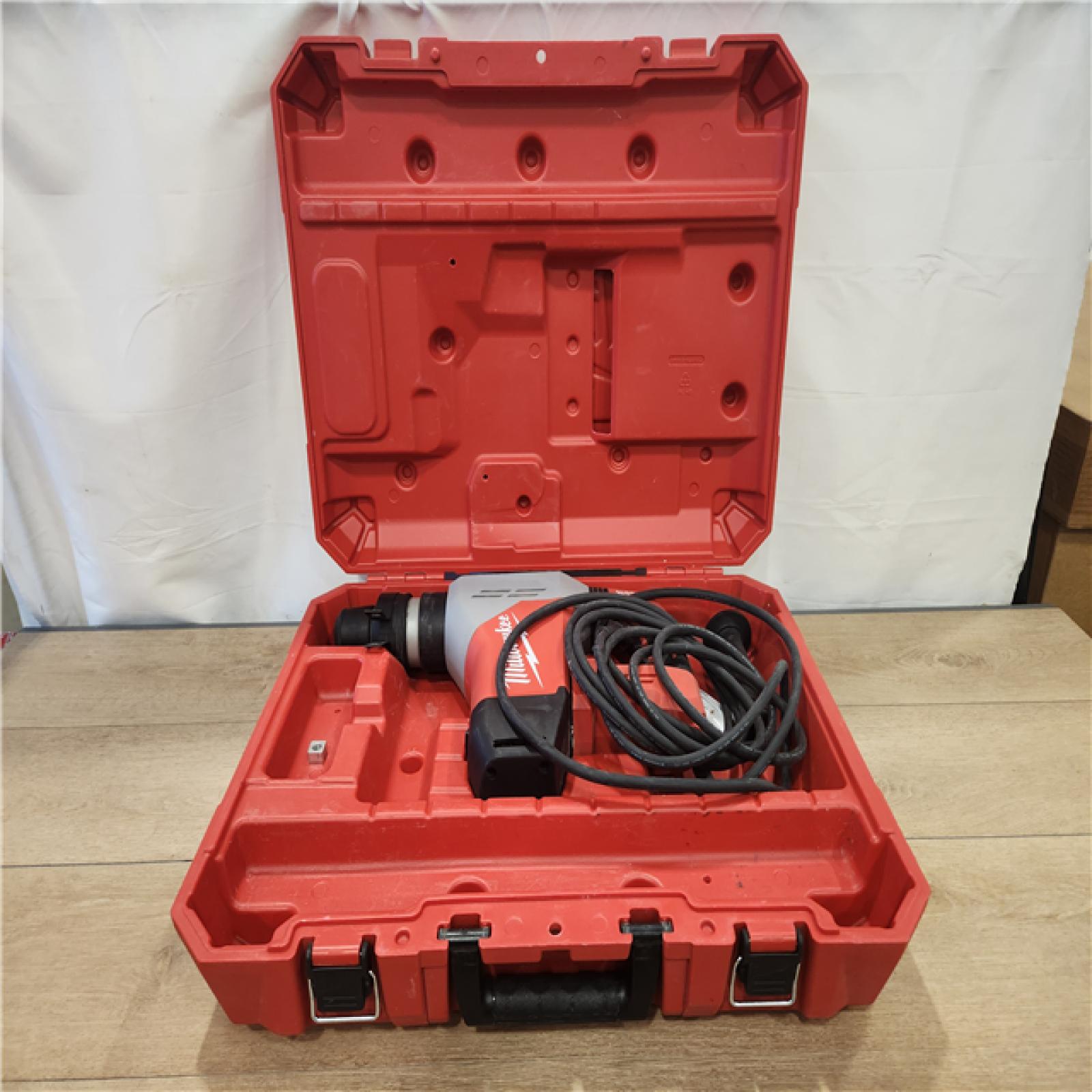 AS-IS- Milwaukee 1-9/16 in. SDS-Max Rotary Hammer