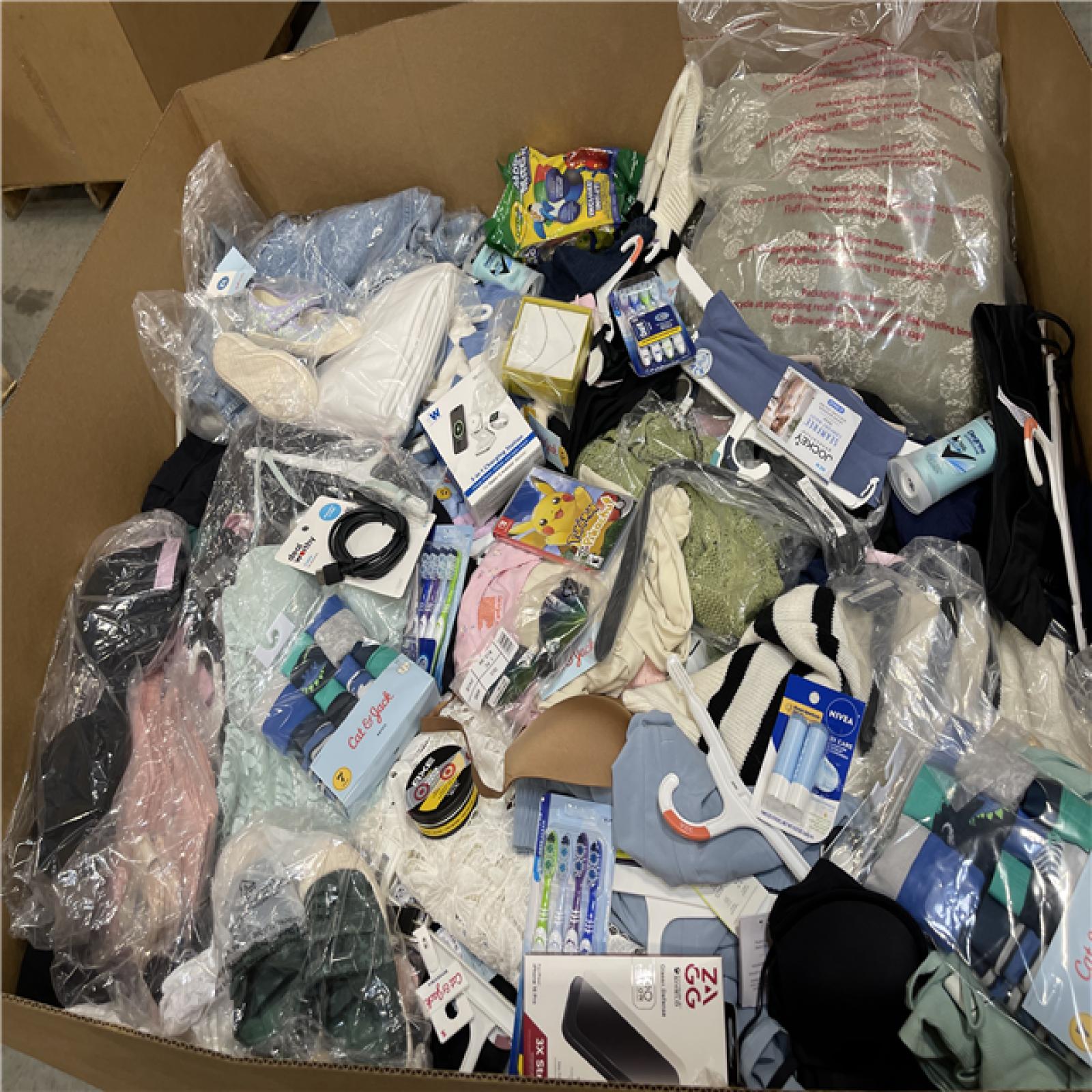 DALLAS LOCATION - NEW! BULLSEYE MIXED PALLET