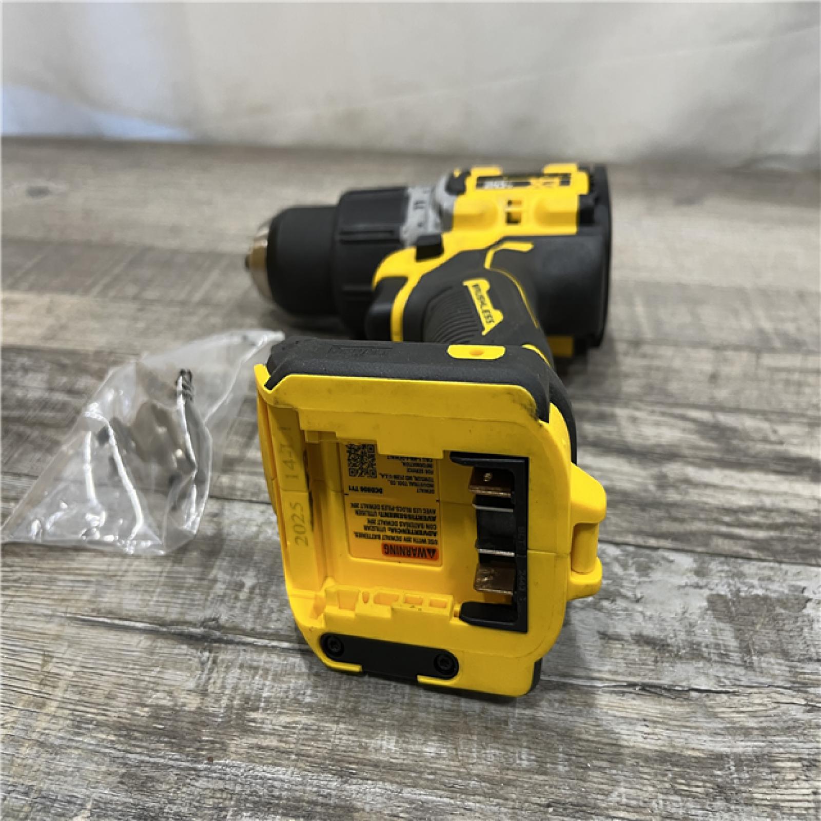 AS-IS DEWALT 20V XR Brushless Cordless 1/2 in. Hammer Drill (Tool-Only)