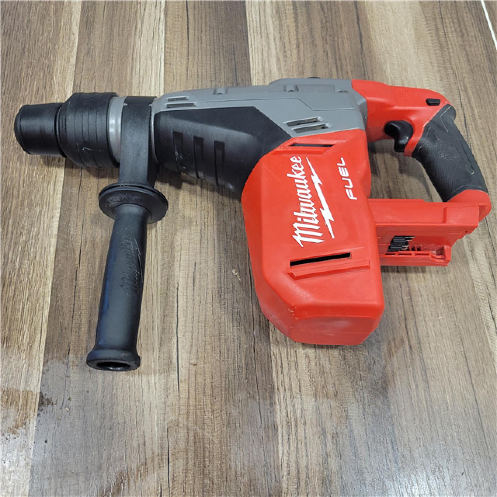 AS-IS MILWAUKEE M18 FUEL 18V Lithium-Ion Brushless Cordless 1-9/16 in. SDS-Max Rotary Hammer (Tool-Only)