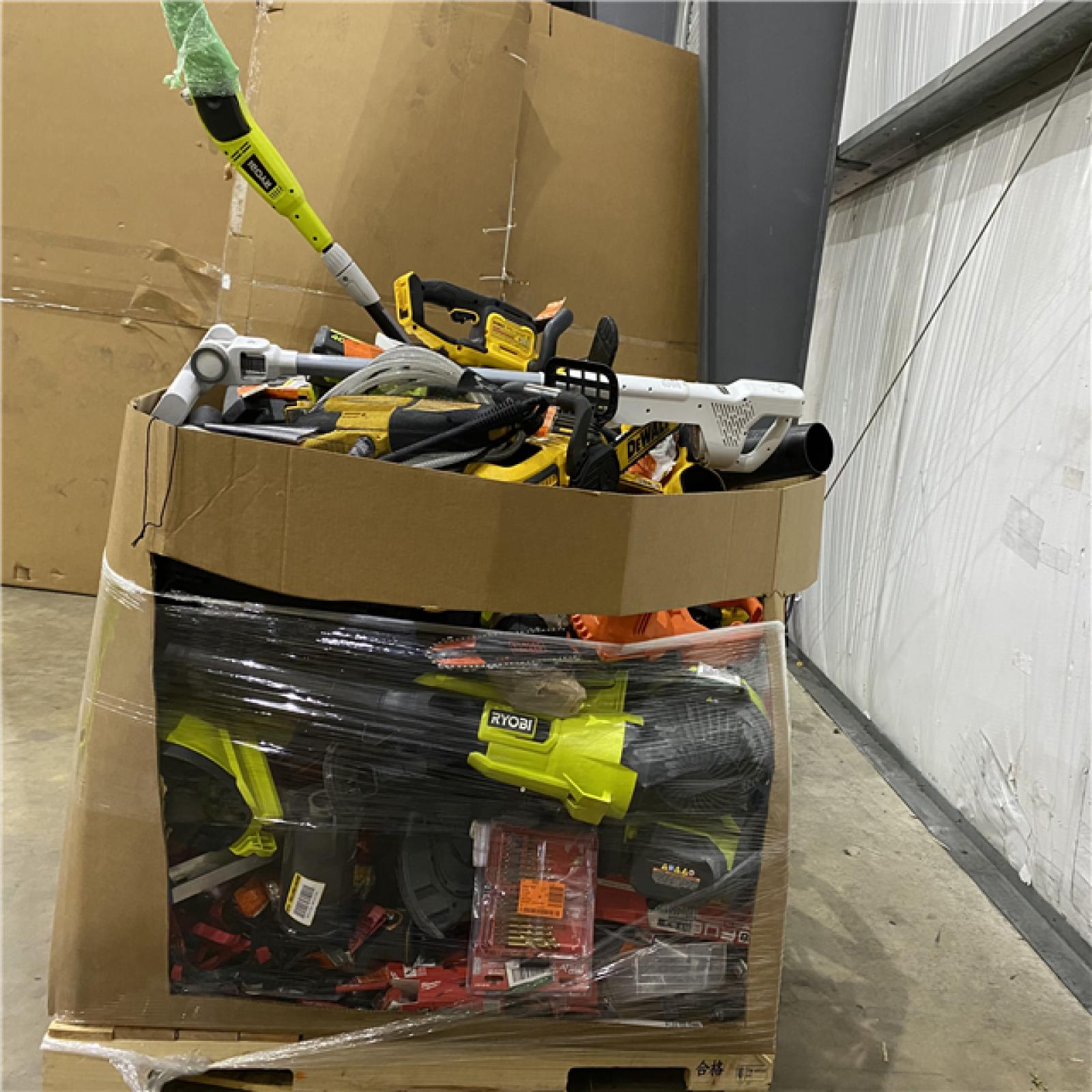 Houston Location AS IS - Tool Pallet