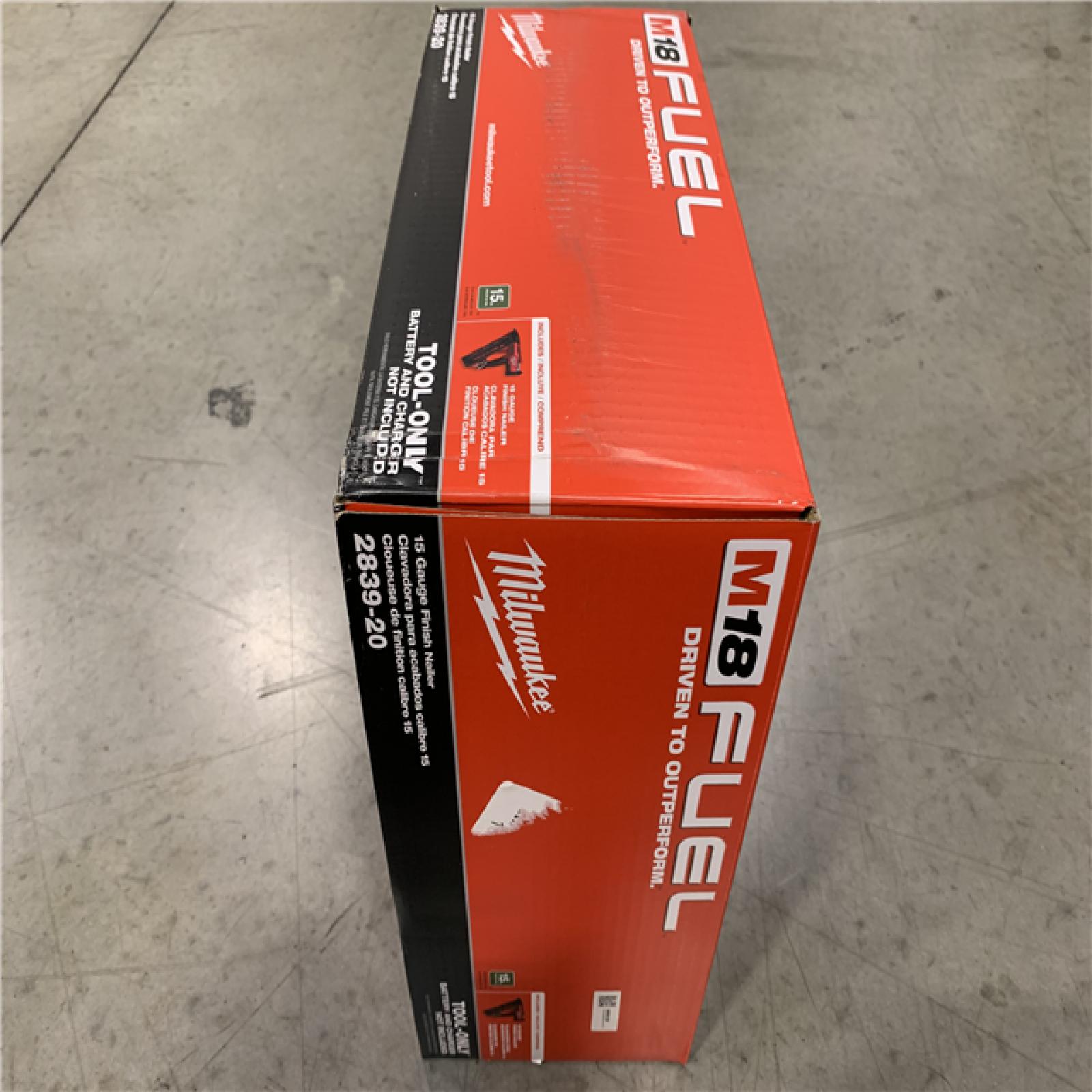 NEW! - Milwaukee M18 FUEL 18-Volt Lithium-Ion Brushless Cordless Gen II 15-Gauge Angled Finish Nailer (Tool-Only)