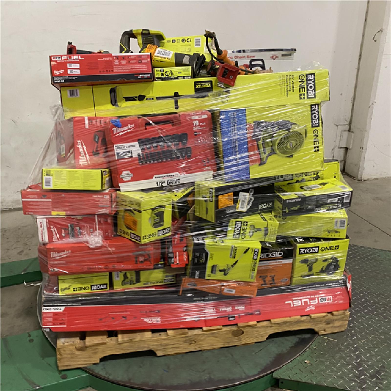 Dallas Location - As-Is Tool Pallet