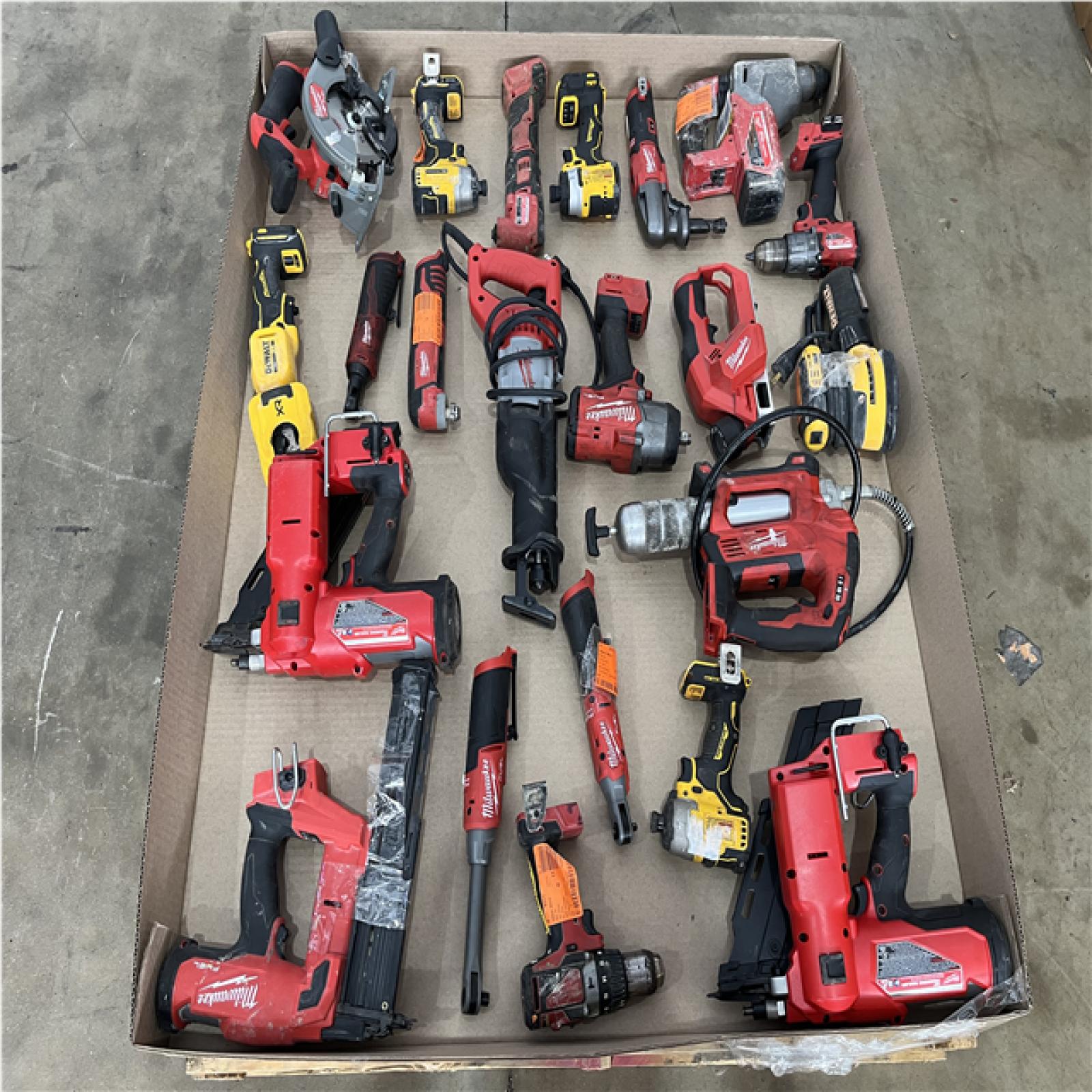Houston Location - AS-IS LOOSE TOOL PALLET
