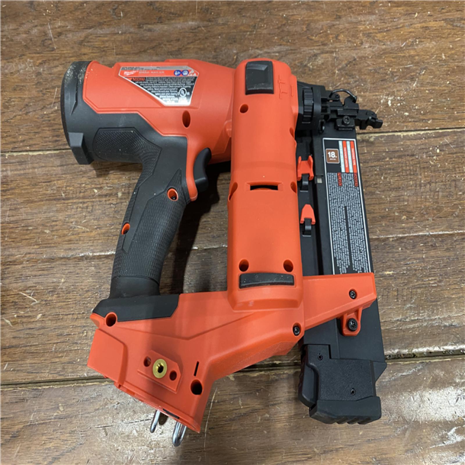 AS-IS Milwaukee M18 FUEL 18 Gauge Brad Nailer