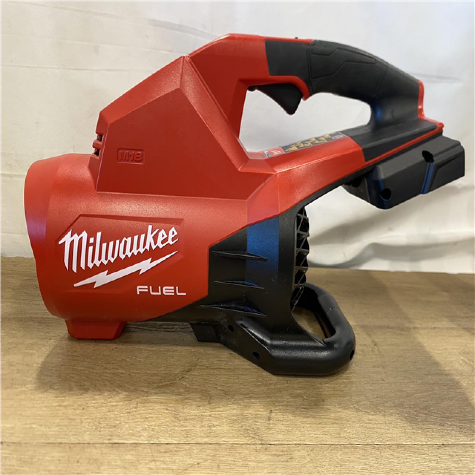 AS-IS Milwaukee  FUEL Dual Battery 145 MPH 600 CFM 18V Lithium-Ion Brushless Cordless Handheld Blower (Tool-Only)
