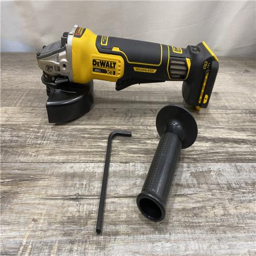 LIKE NEW - DEWALT 20V XR Cordless 4-1/2. in. to 5 in. Variable Speed Angle Grinder (Tool Only)