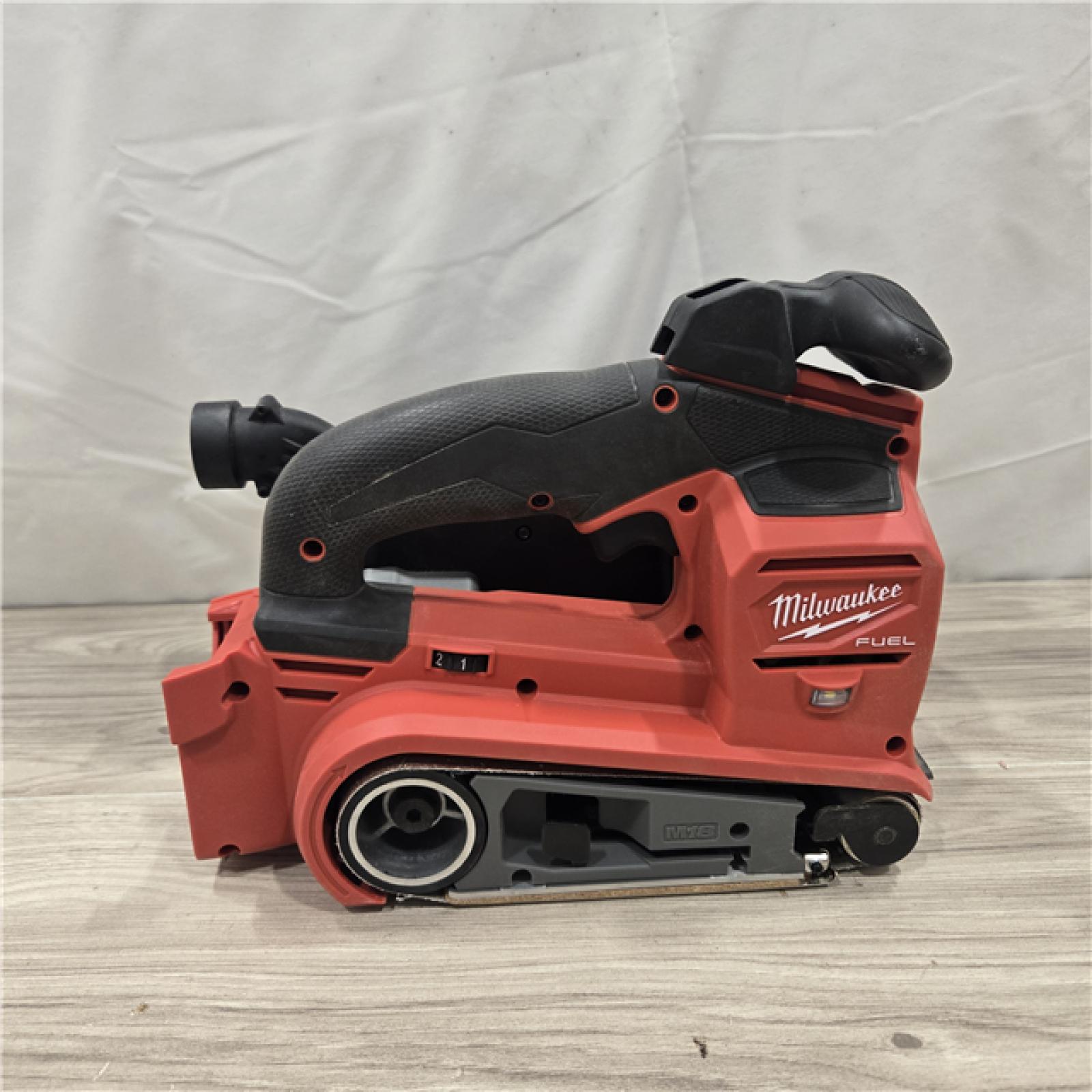 AS-IS Milwaukee M18 FUEL 18V Cordless Belt Sander (Tool-Only)
