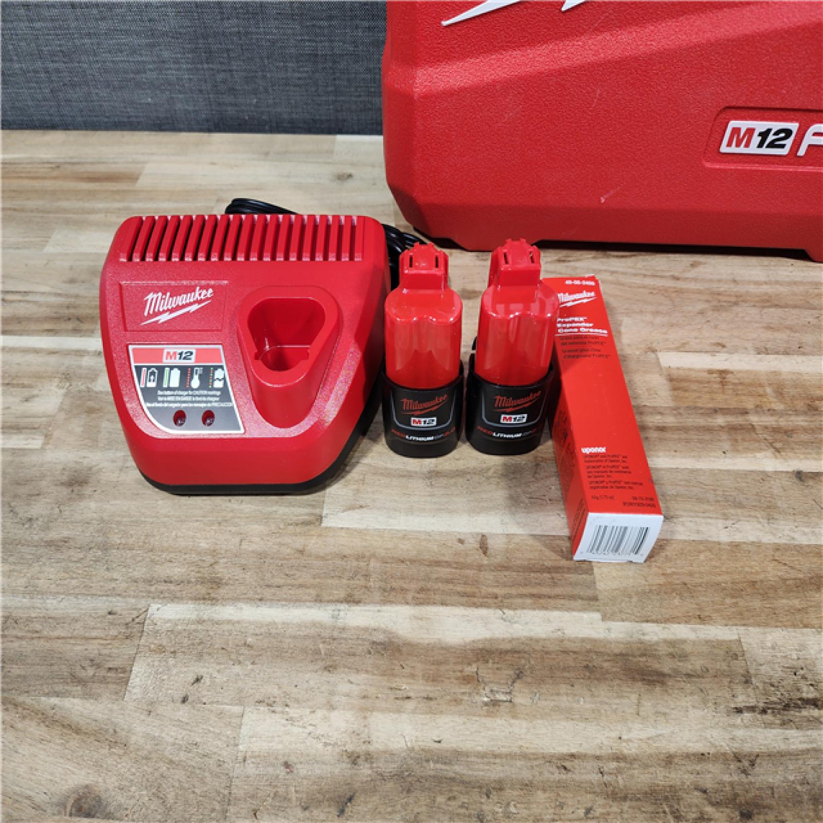 HOUSTON LOCATION - AS-IS Milwaukee M12 FUEL Brushless Cordless ProPEX Expander Tool Kit w/ ProPEX Heads and Hard Case