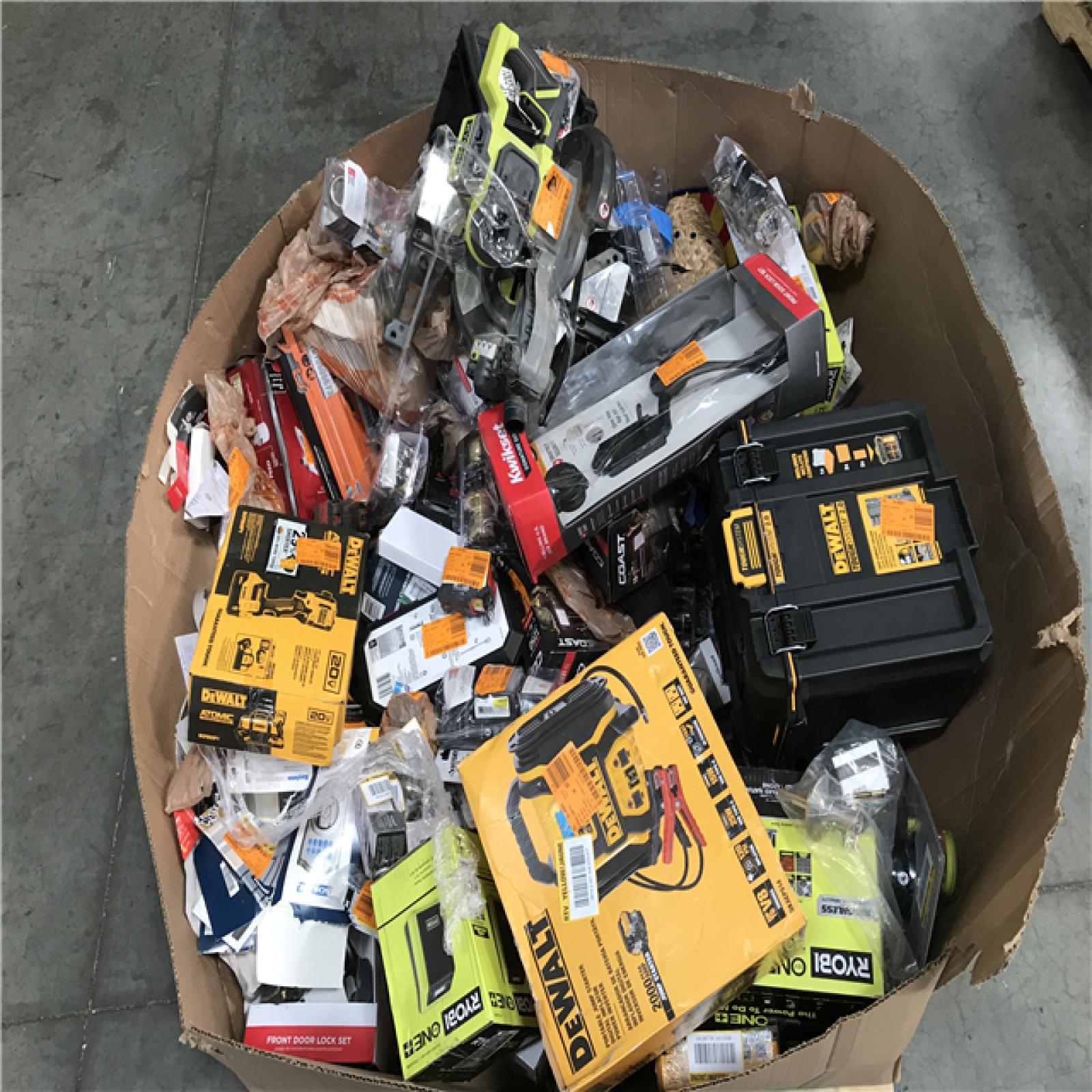 CALIFORNIA AS-IS HARDWARE & TOOL PALLET