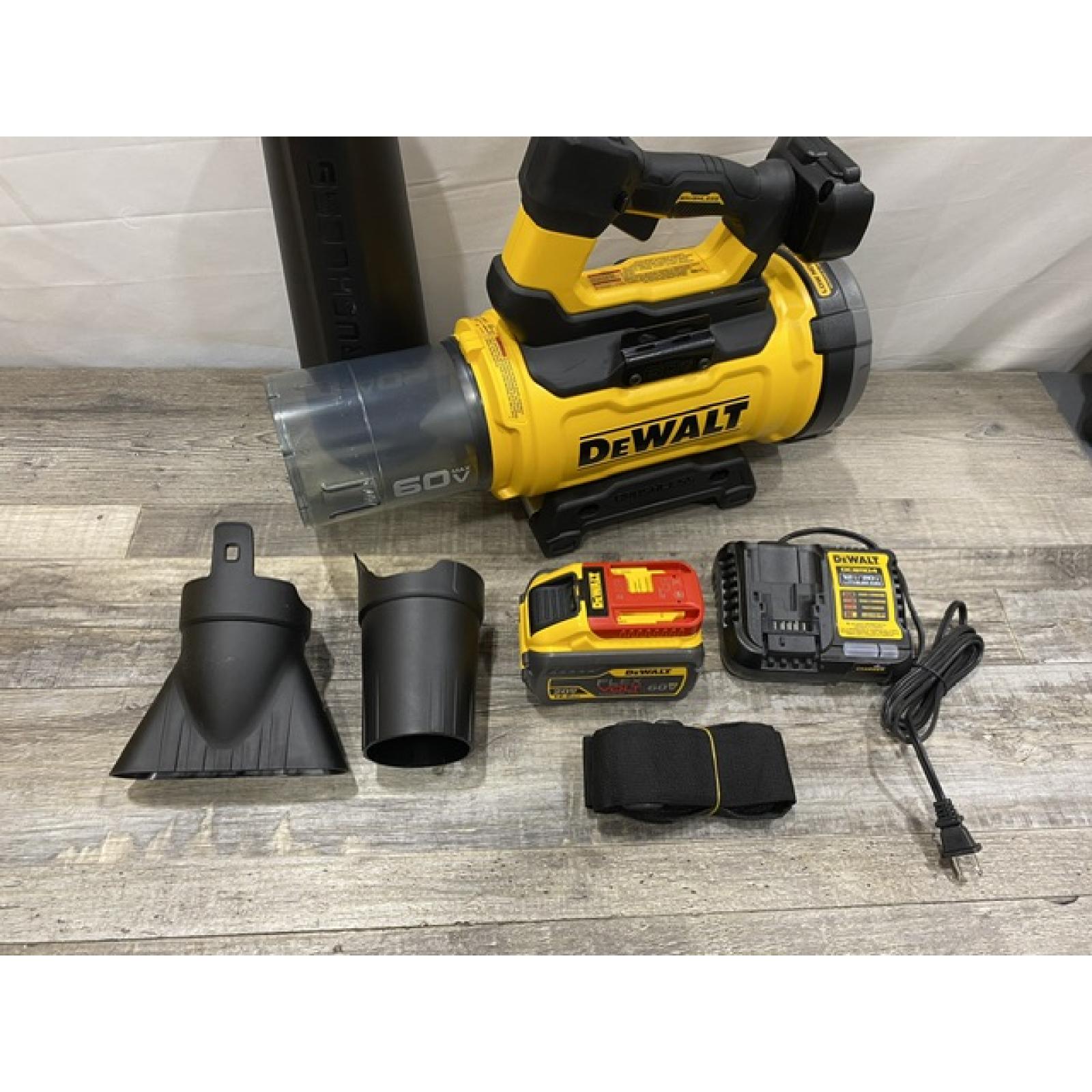 AS-IS DEWALT FLEXVOLT 60V MAX 160 MPH 760 CFM Brushless Cordless Axial Blower Kit