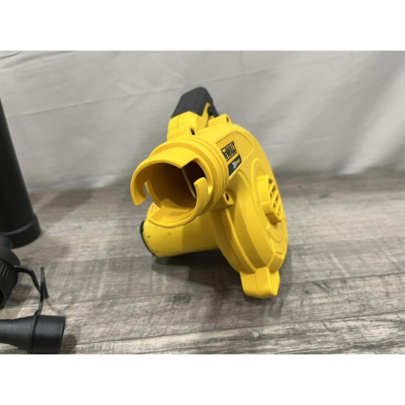 AS-IS DEWALT Cordless Compact Jobsite Blower(Tool Only)