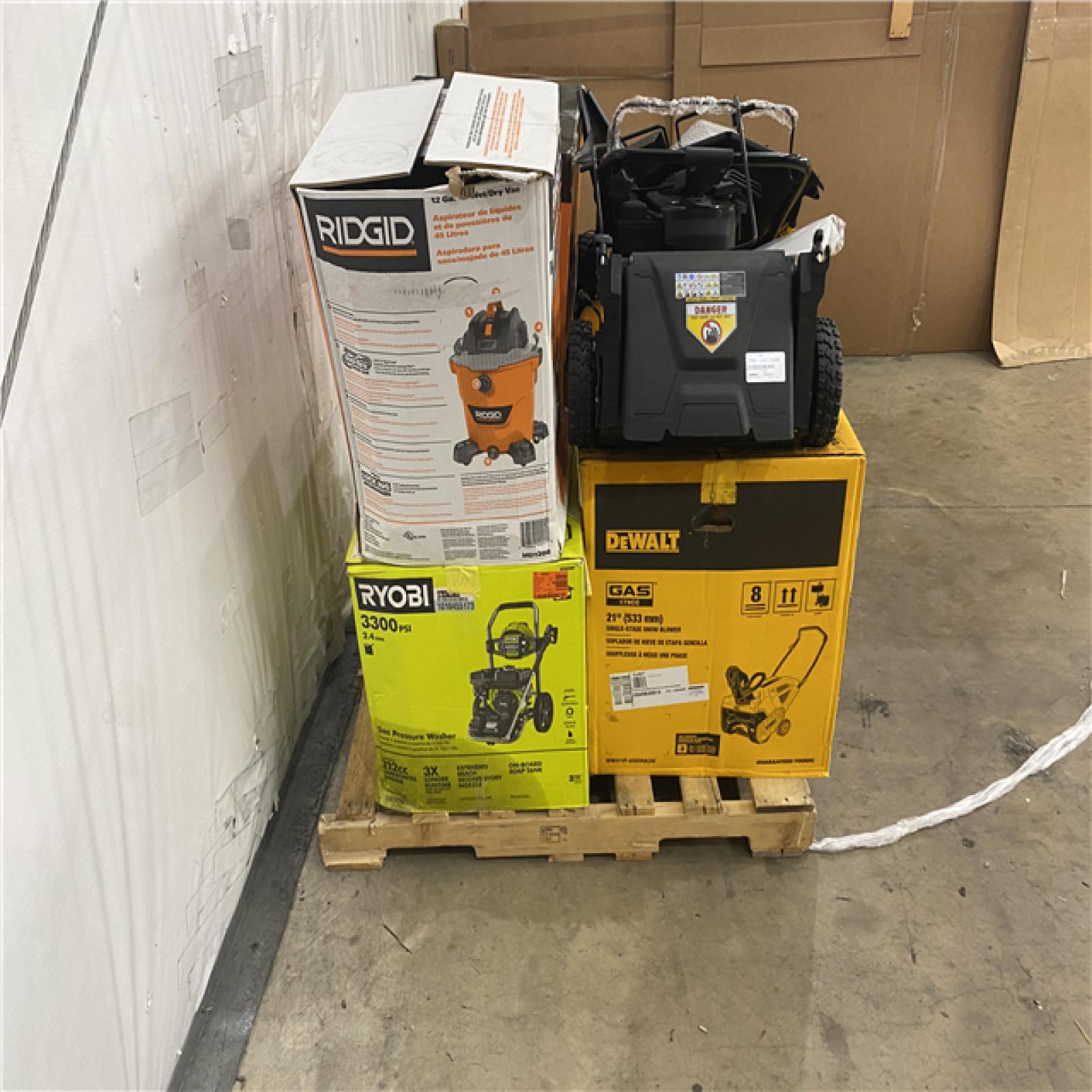 Houston Location AS IS - Outdoor Pallet