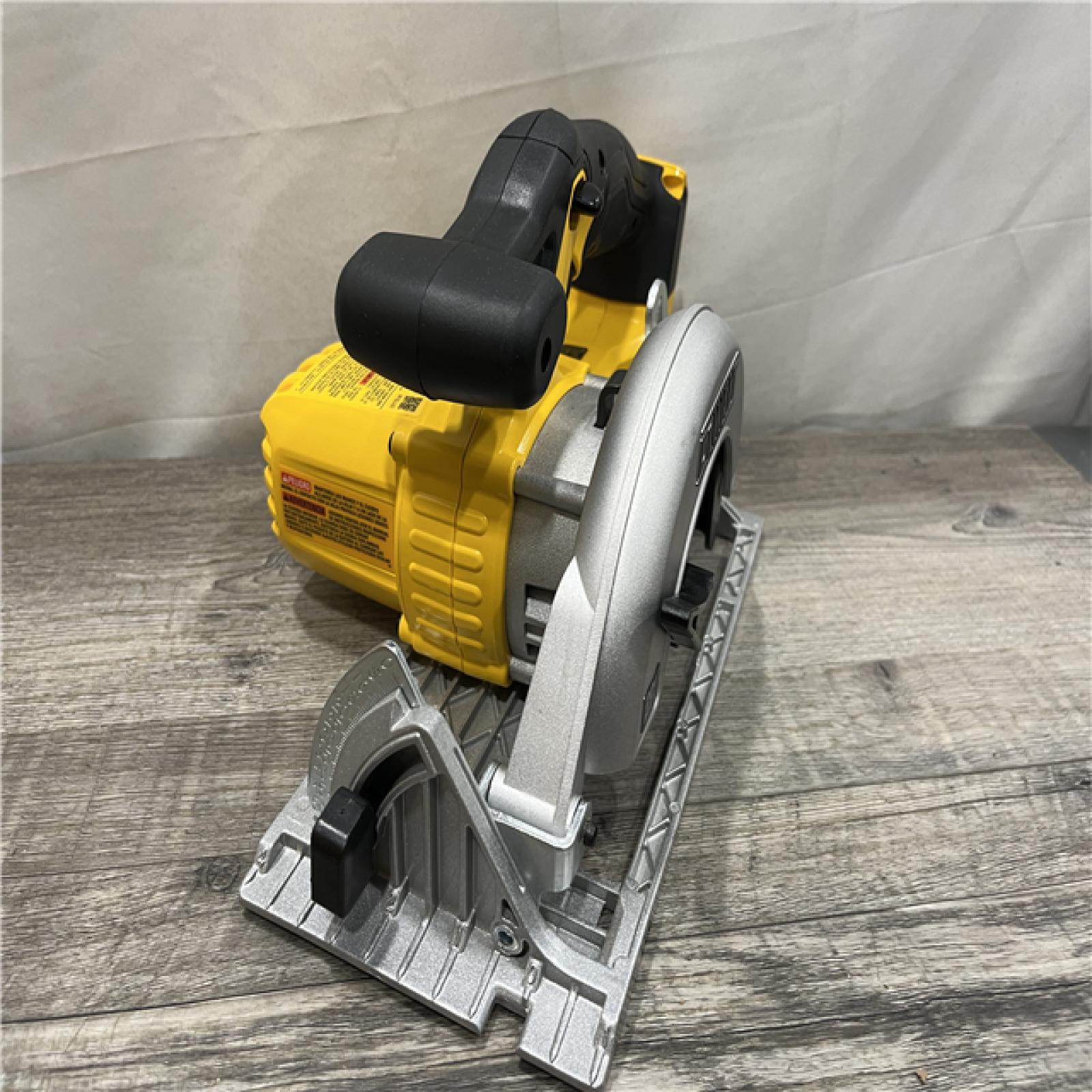 AS-IS DEWALT 20-Volt MAX Lithium-Ion Cordless 6-1/2 in. Circular Saw (Tool-Only)
