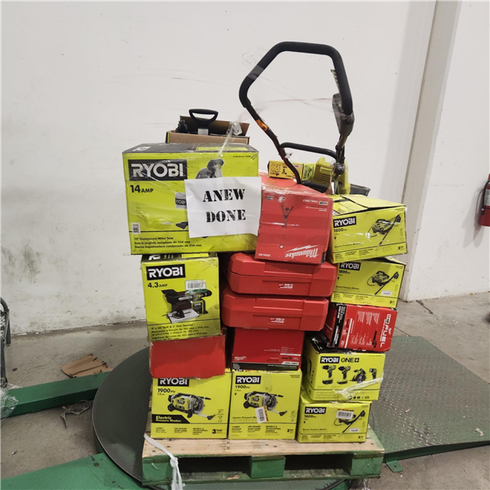 Dallas Location - As-Is Tool Pallet