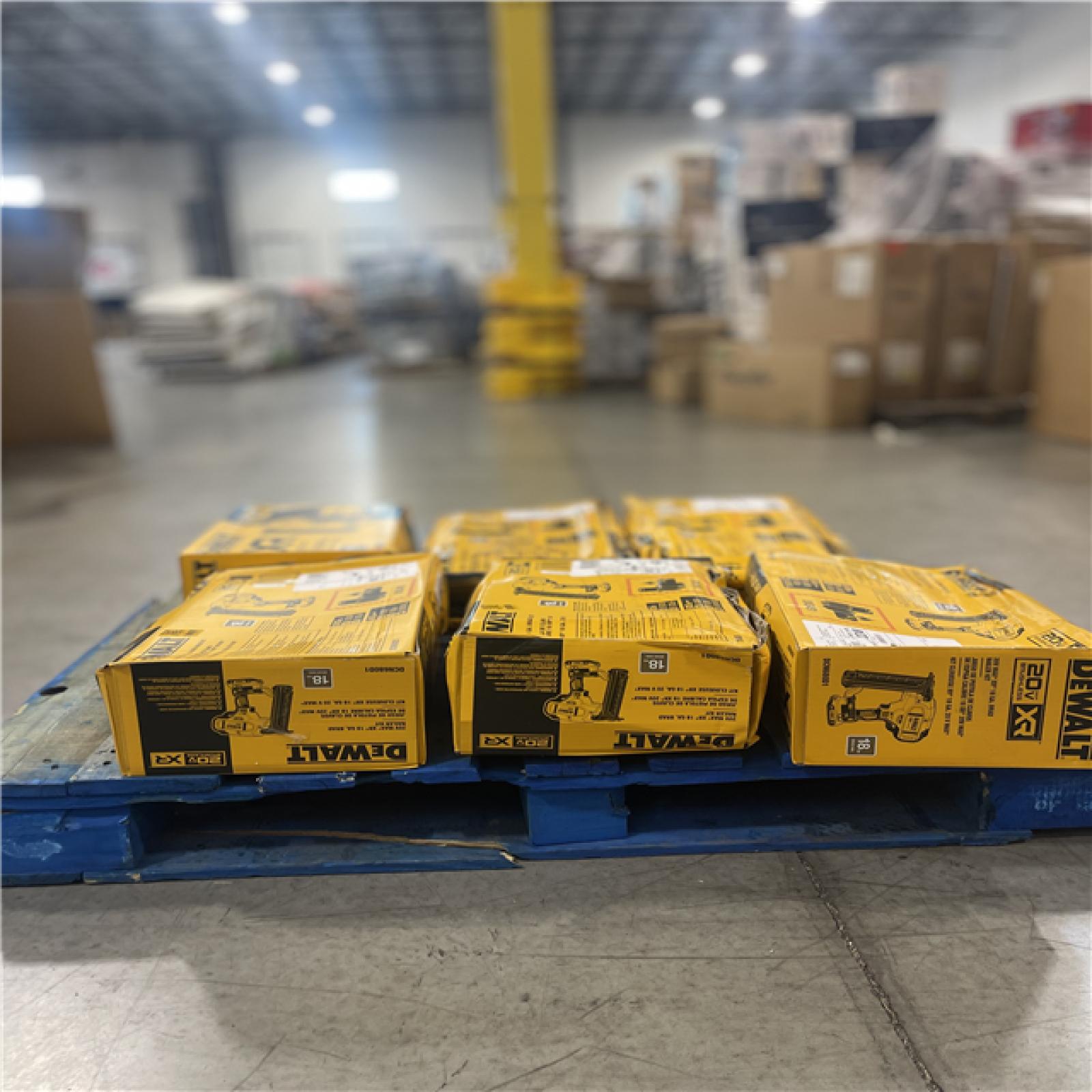 DALLAS LOCATION- DEWALT 20 V MAX 18 GA. BRAD NAILER KIT PALLET( 6 UNITS)