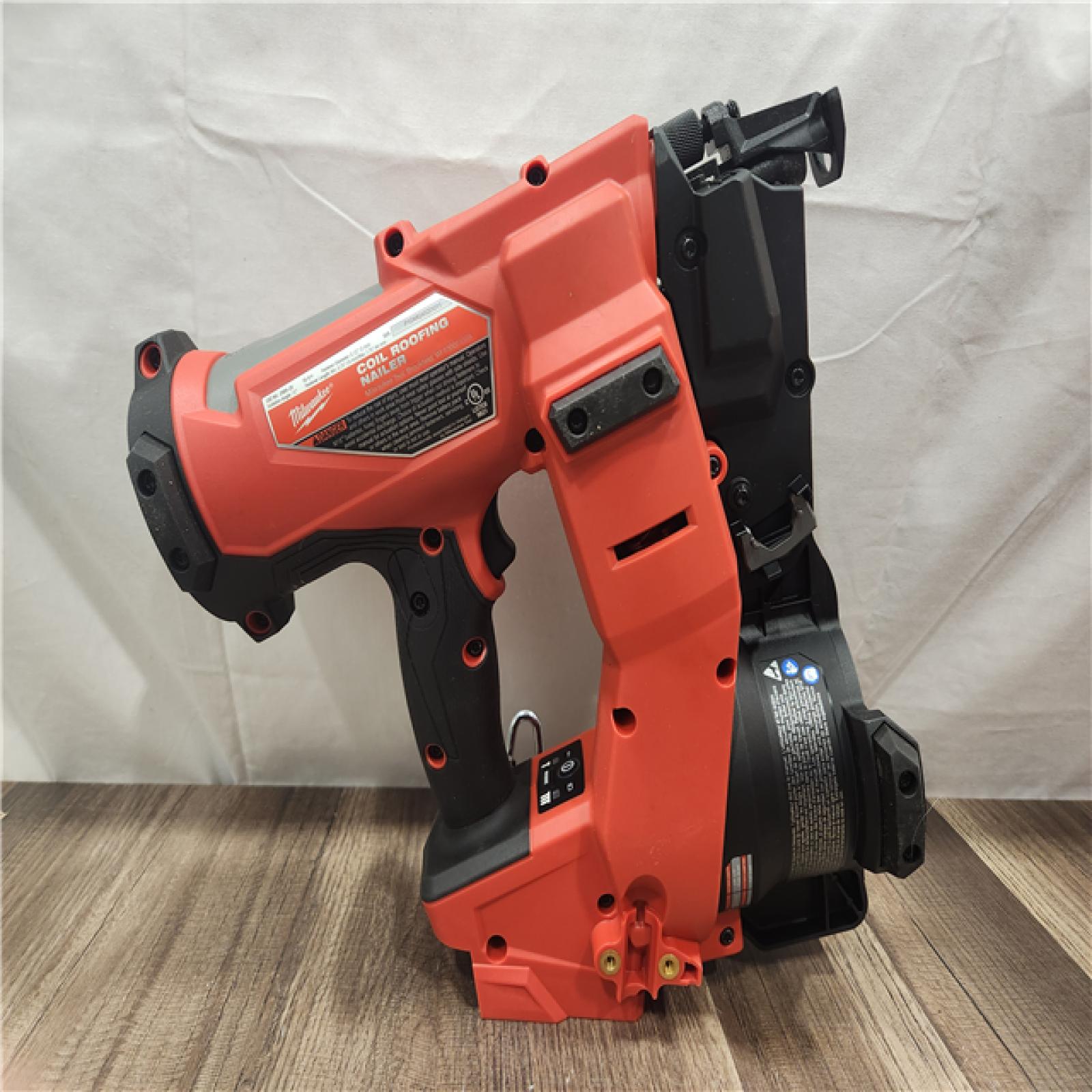 AS-IS- Milwaukee M18 FUEL 18-Volt Lithium-Ion Brushless Cordless Coil Roofing Nailer (Tool Only)