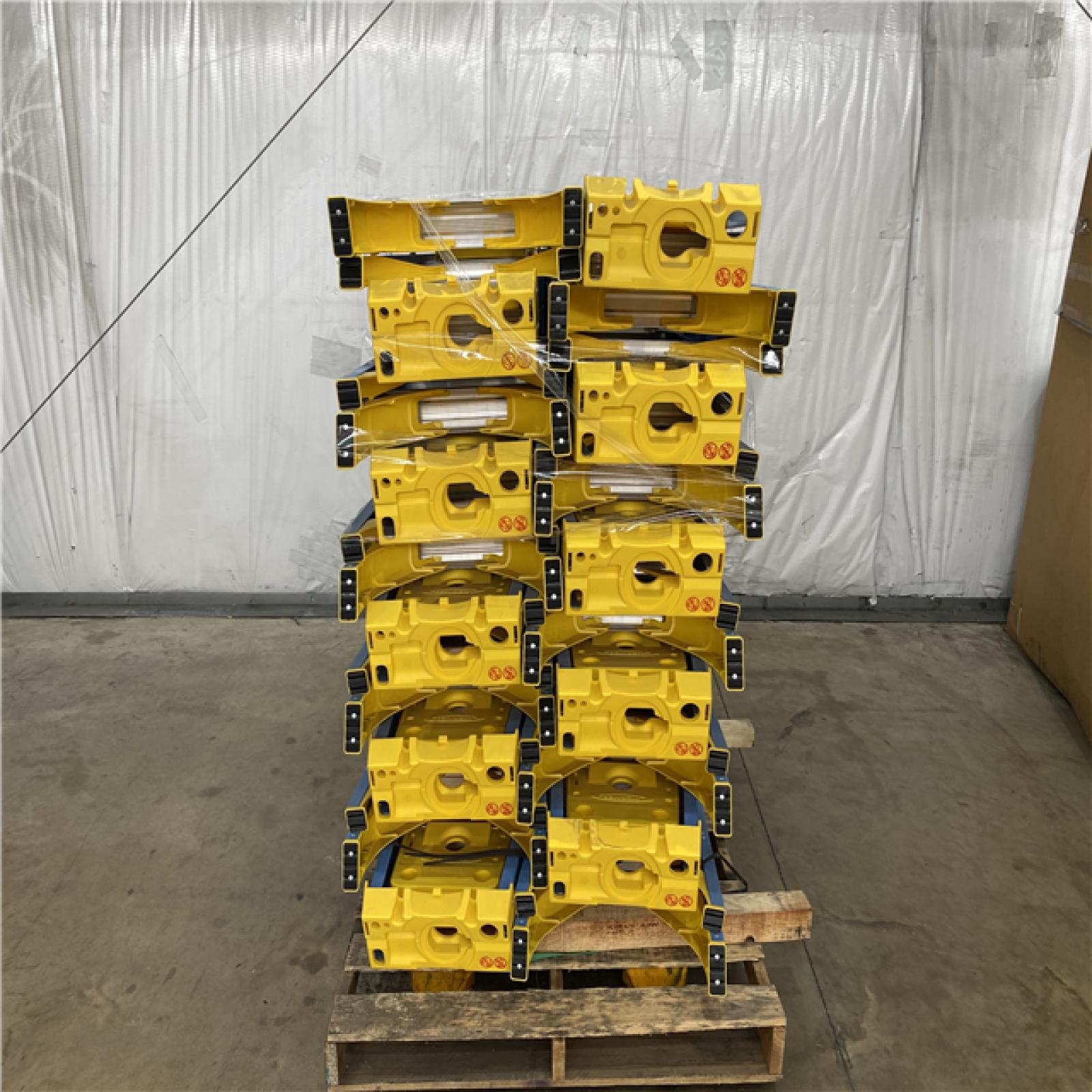 Houston Location AS IS - Ladder Pallet