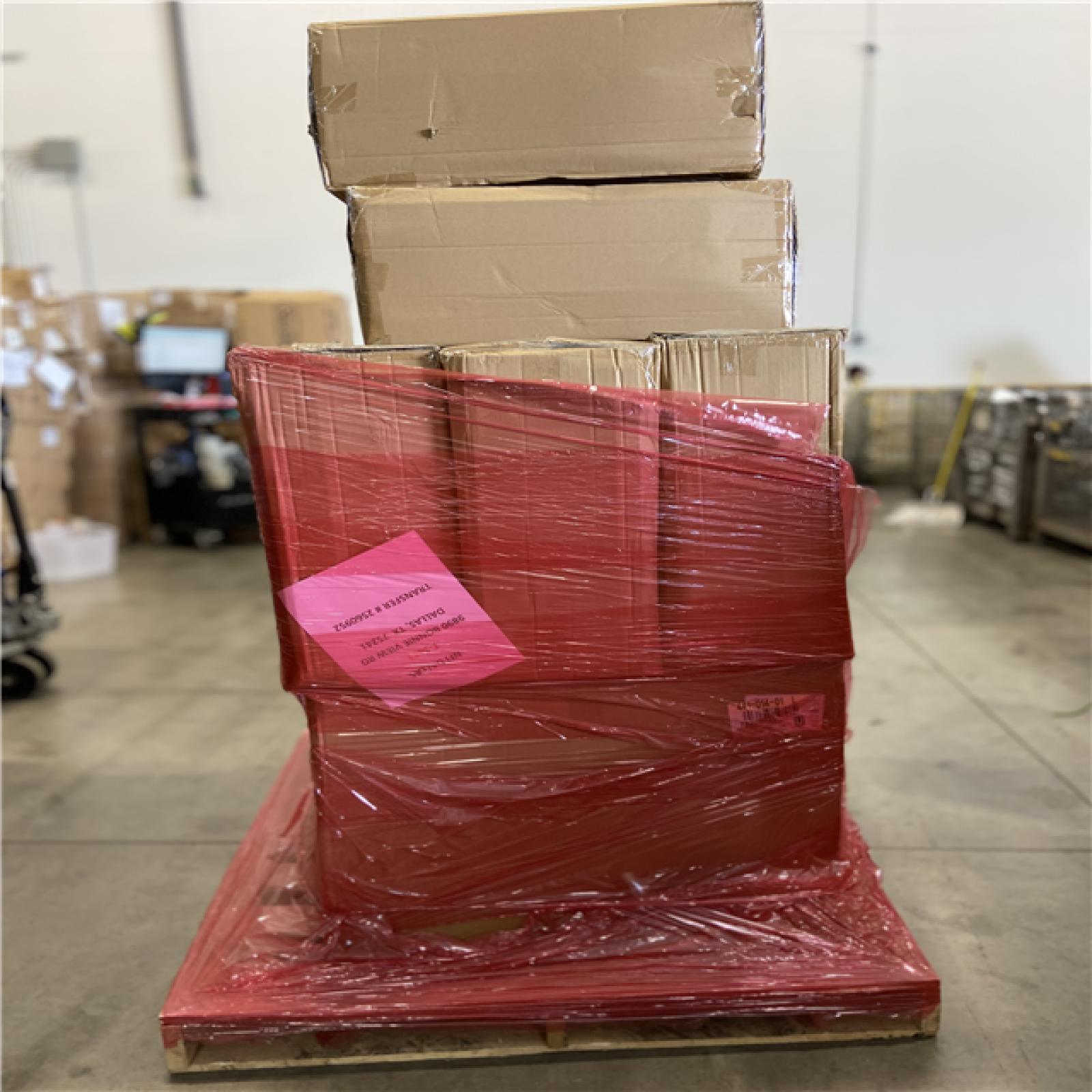 DALLAS LOCATION - BULLSEYE Web Strap Patio Chair - Room Essentials™ PALLET (40) CHAIRS