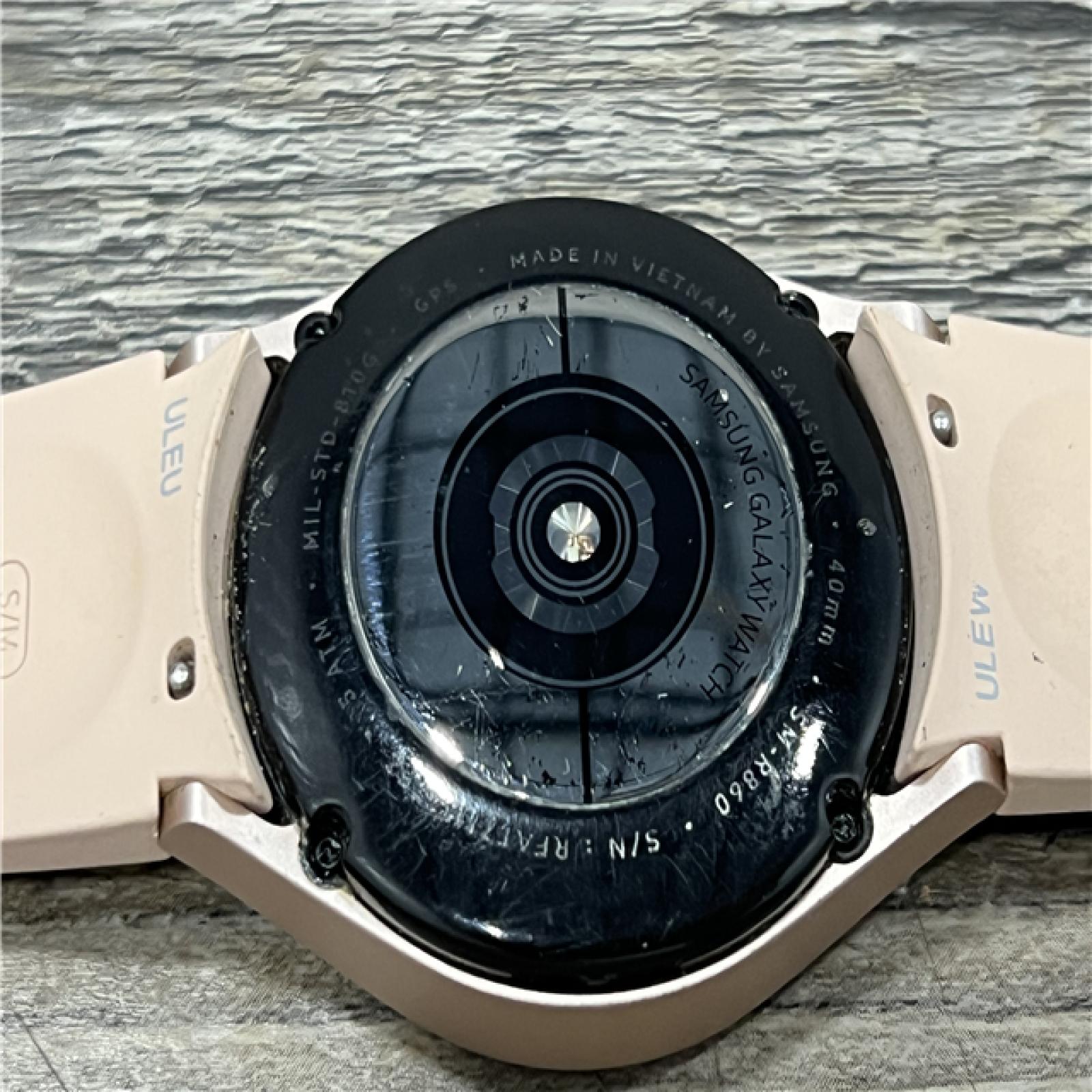 AS-IS Samsung Galaxy Watch4 40mm, Pink Gold-GPS