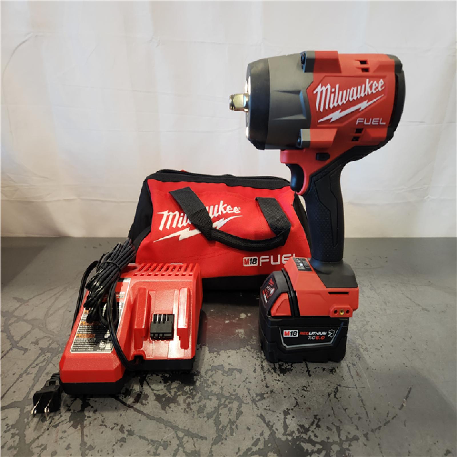 AS-IS- Milwaukee FUEL 18V Lithium-Ion Brushless Cordless 1/2 in. Impact Wrench w/Friction Ring Kit