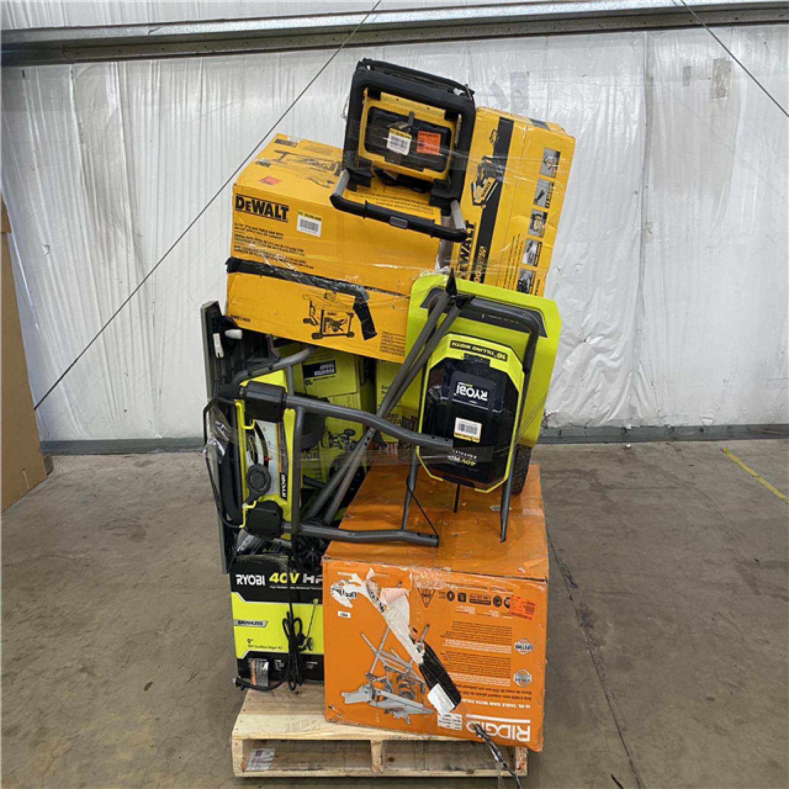 Houston Location AS IS - Tool Pallet