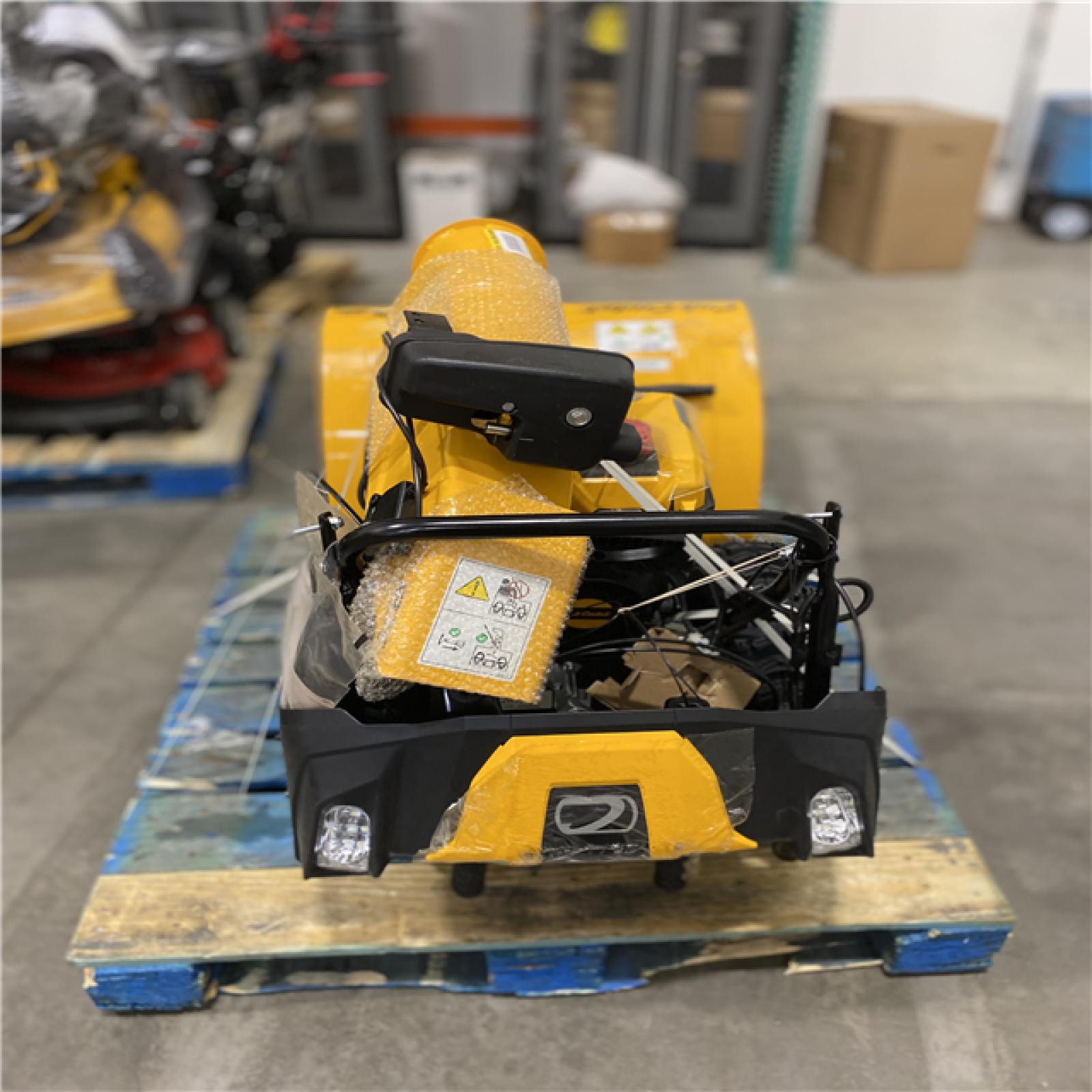 Dallas Location - As-Is Cub Cadet 2X 26 in. 243cc Gas Snow Blower