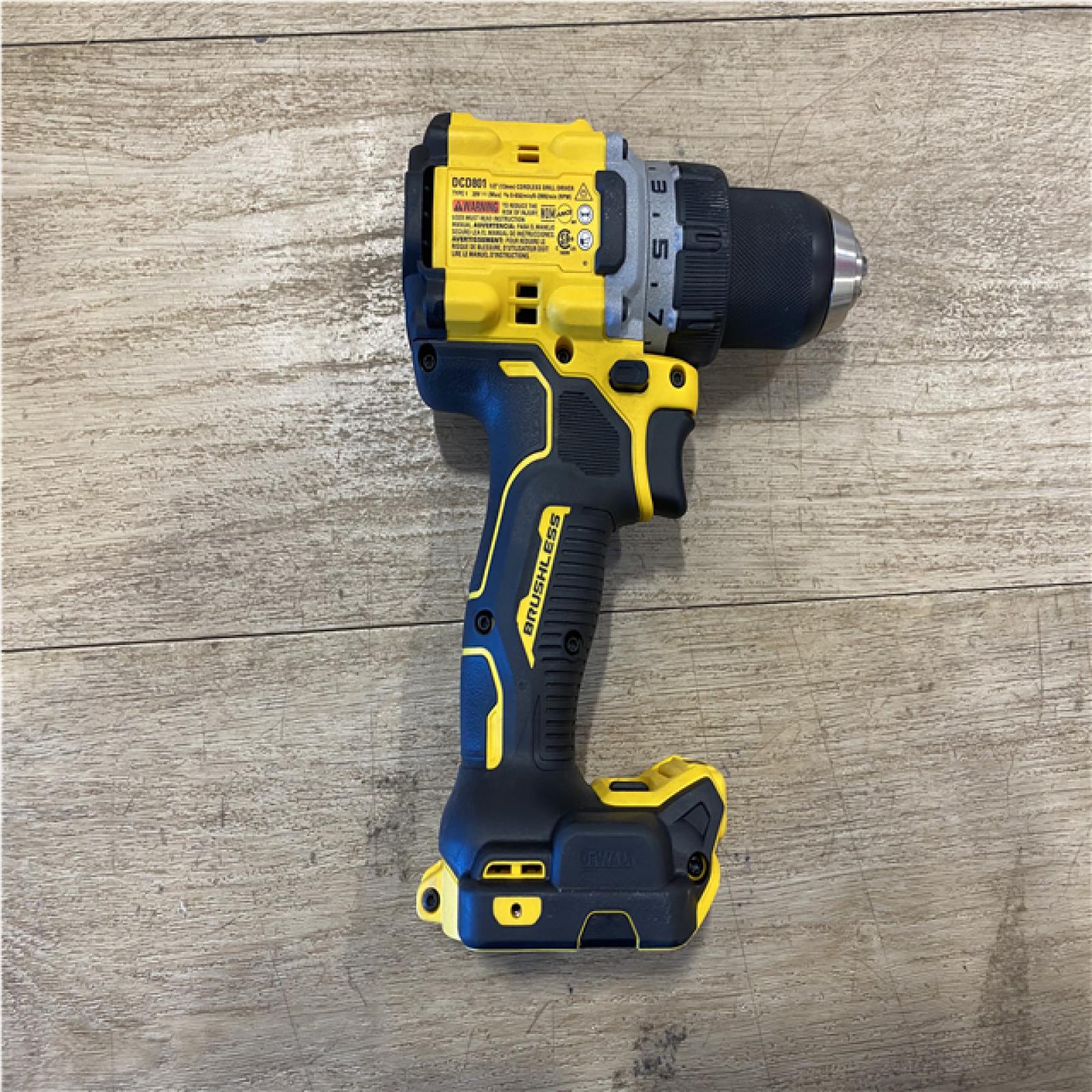 AS-IS DEWALT 20V MAX XR Lithium-Ion Brushless Cordless 1/2 in. Drill/Driver Kit