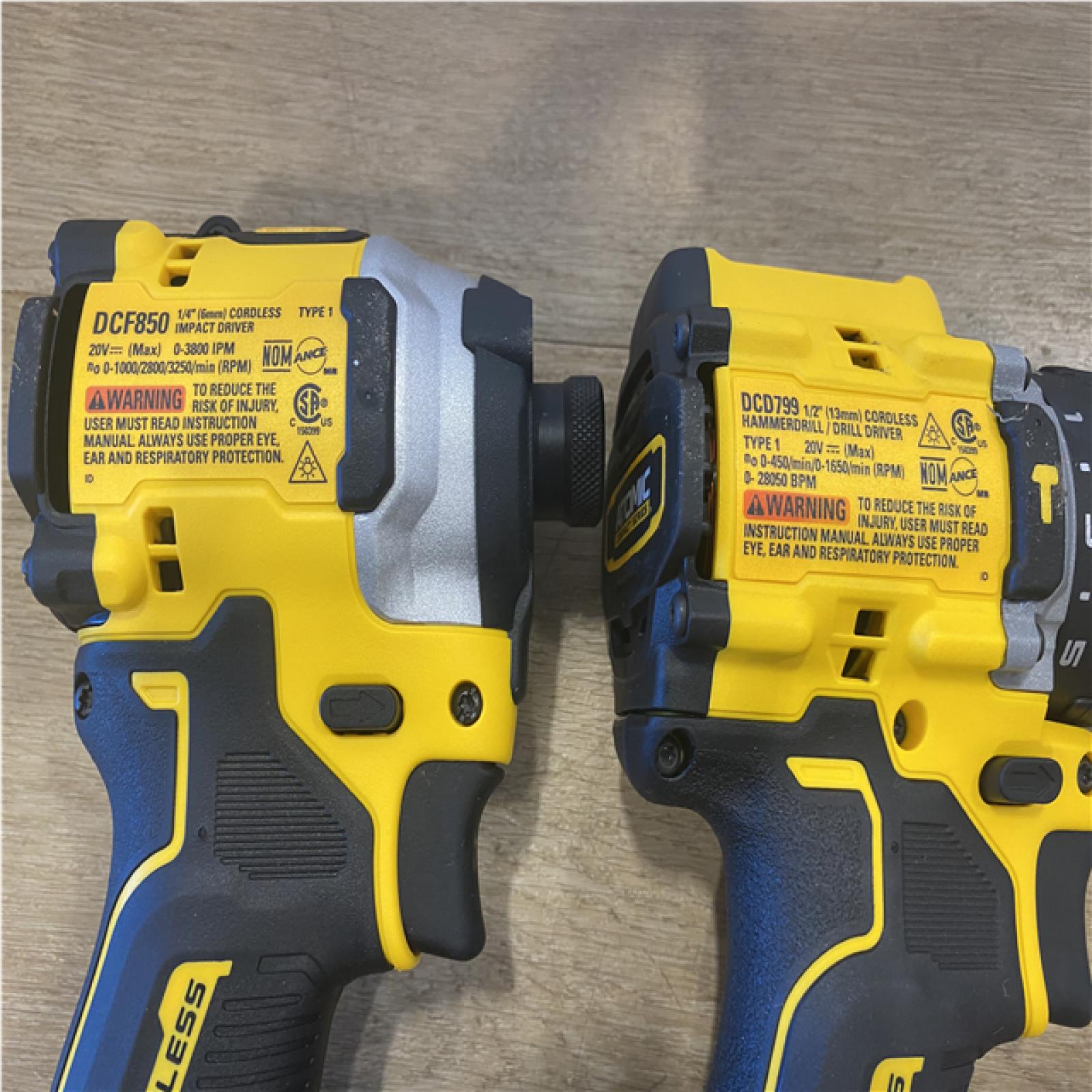 AS-IS DEWALT ATOMIC 20V MAX Lithium-Ion Cordless 2-Tool Combo Kit