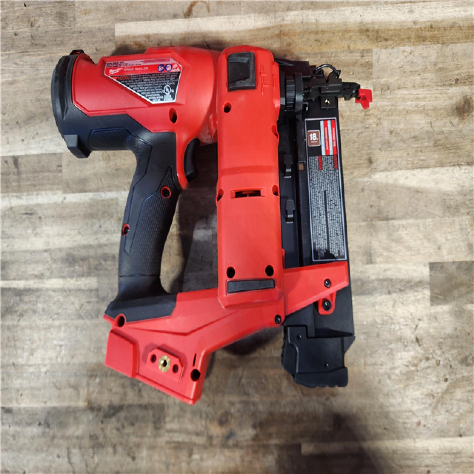 HOUSTON LOCATION - AS-IS Milwaukee M18 FUEL 18 Gauge Brad Nailer (TOOL ONLY)
