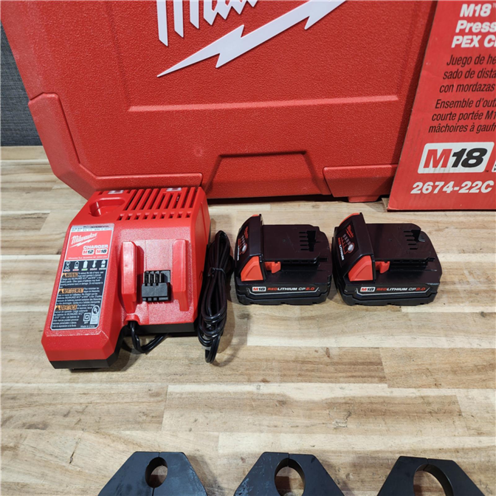 HOUSTON LOCATION - AS-IS Milwaukee 18V Lithium-Ion Cordless Short Throw Press Tool with 3 PEX Crimp Jaws Kit