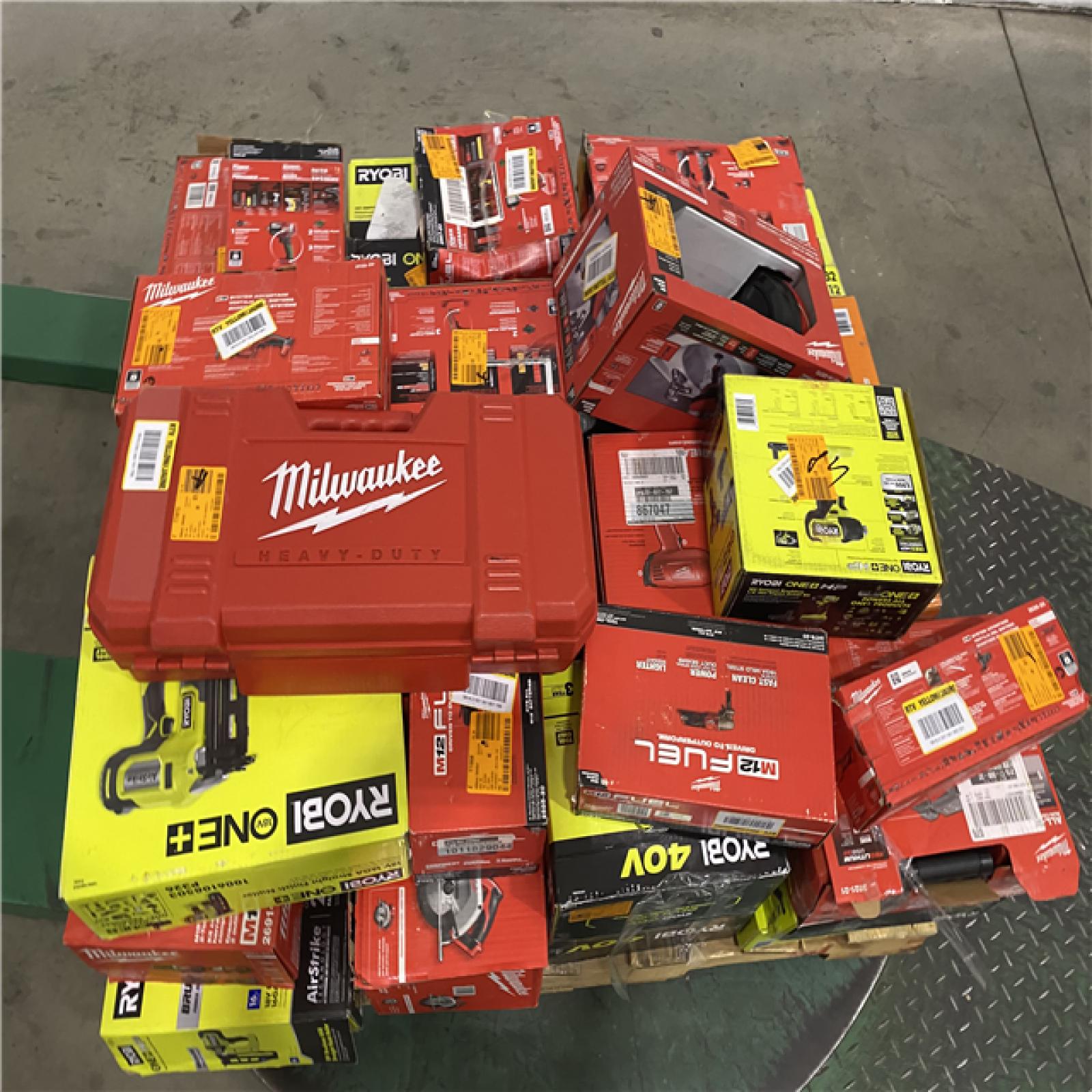 Dallas Location - As-Is Tool Pallet