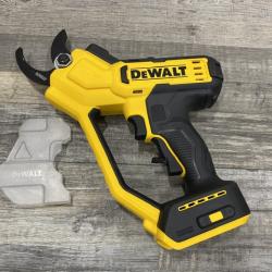 AS-IS DEWALT 20V MAX Cordless Battery Powered Pruner Kit