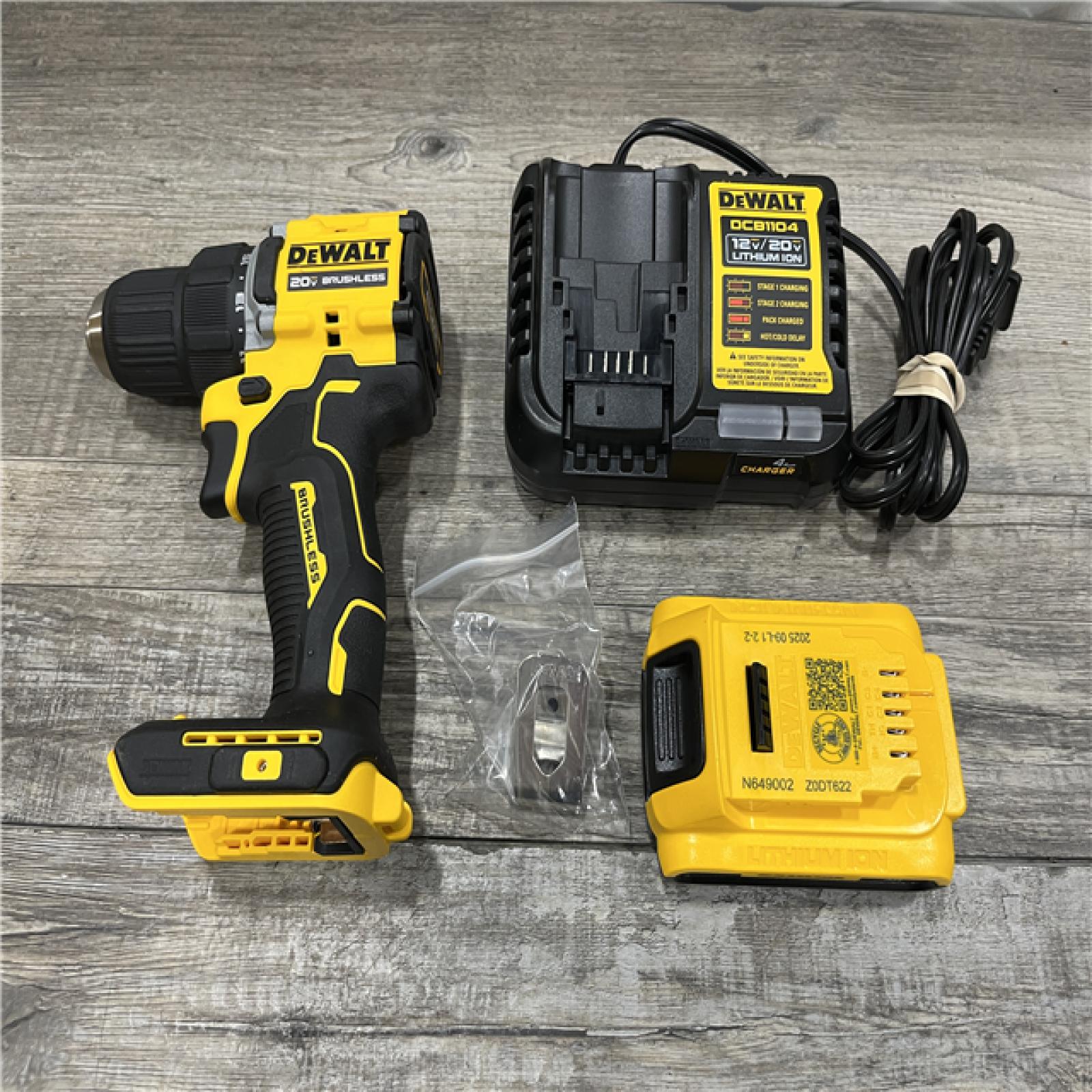AS-IS DEWALT Atomic 20V Lithium-Ion Cordless Compact 1/2 in. Drill/Driver Kit