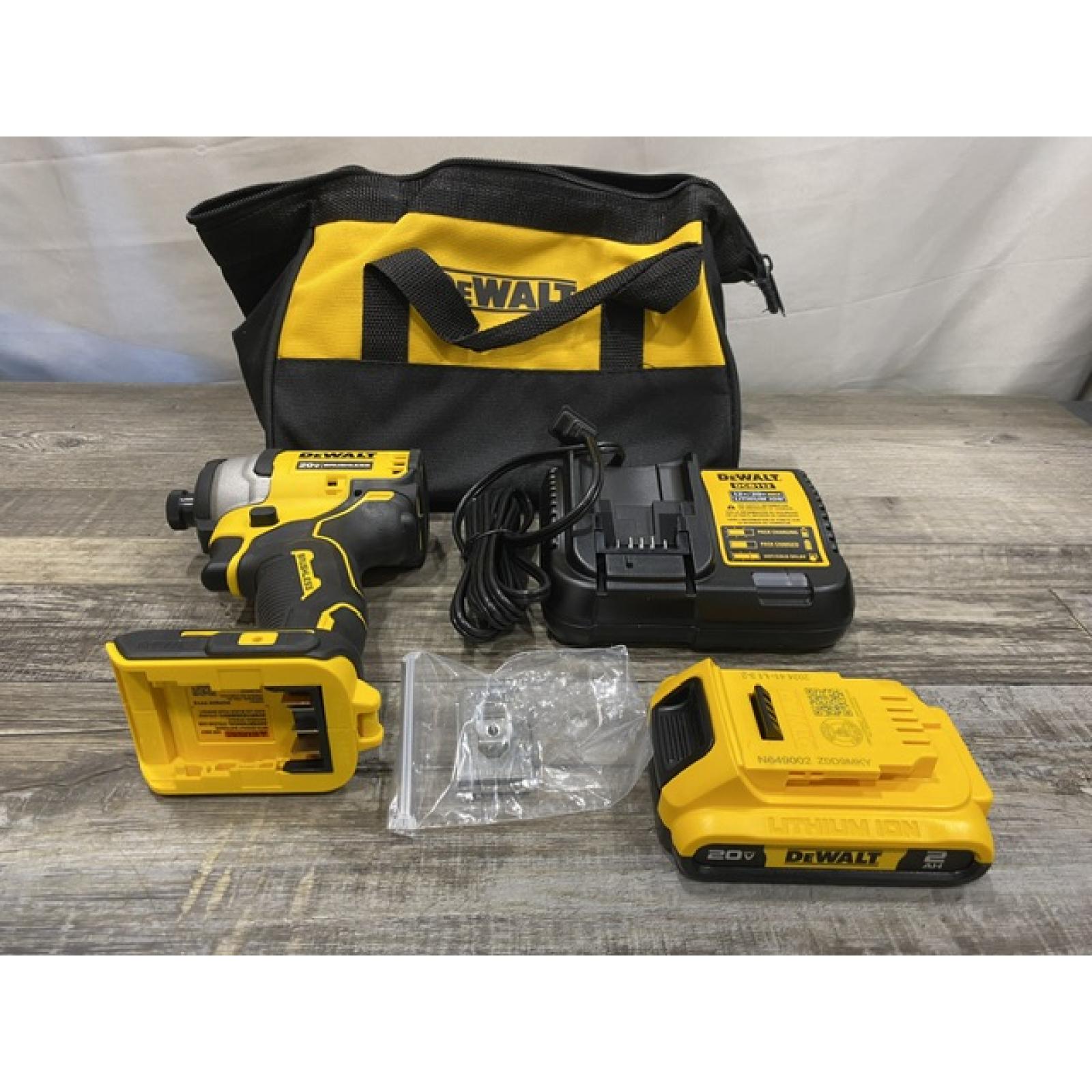 AS-IS DEWALT Atomic 20V Max Lithium-Ion Brushless Cordless Compact 1/4 in. Impact Driver Kit