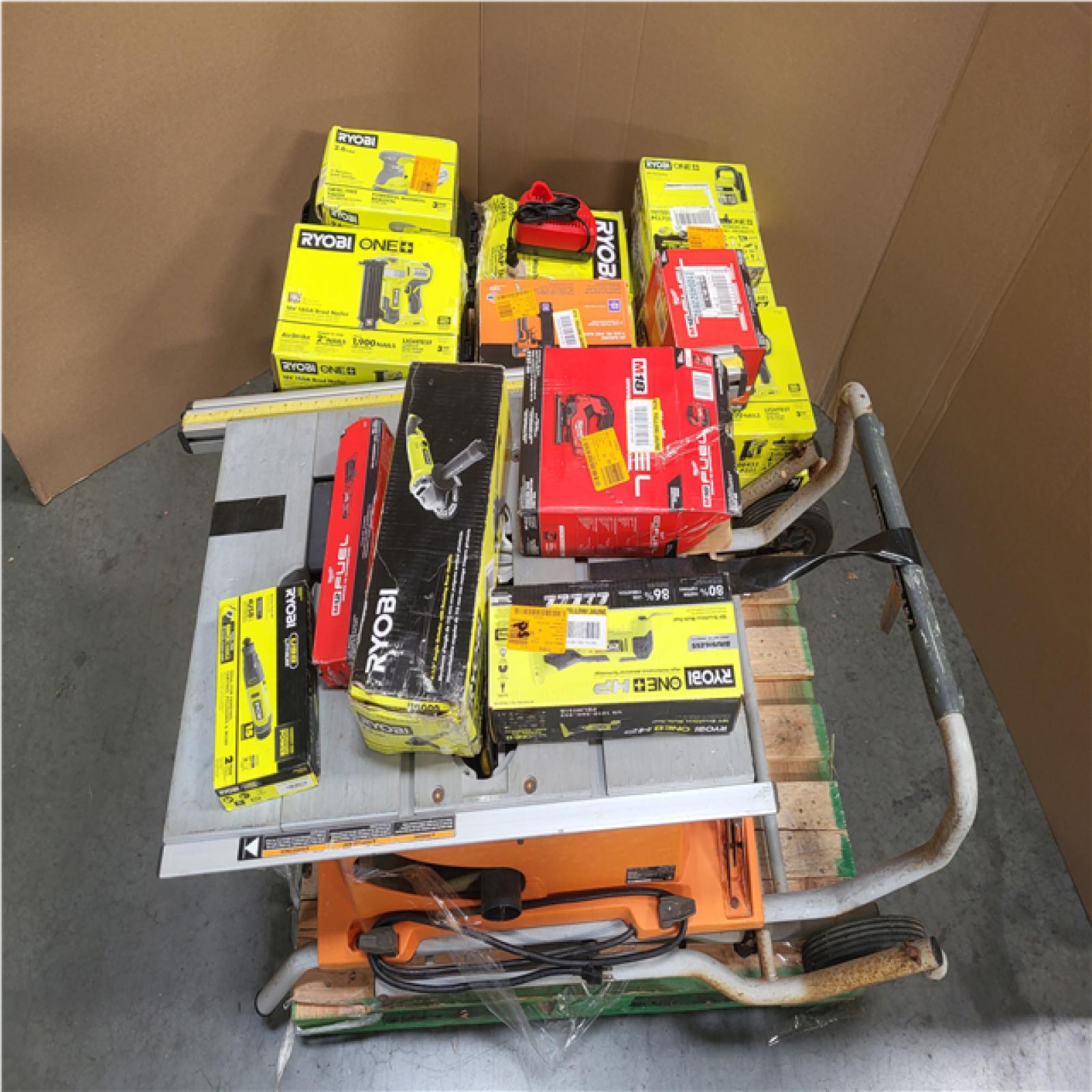 CALIFORNIA AS-IS TOOL PALLET