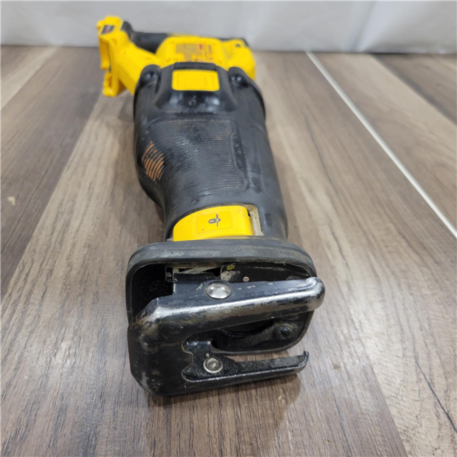 AS-IS  DeWalt DCS389B FLEXVOLT 60V MAX Cordless Brushless Reciprocating Saw (Tool-Only)