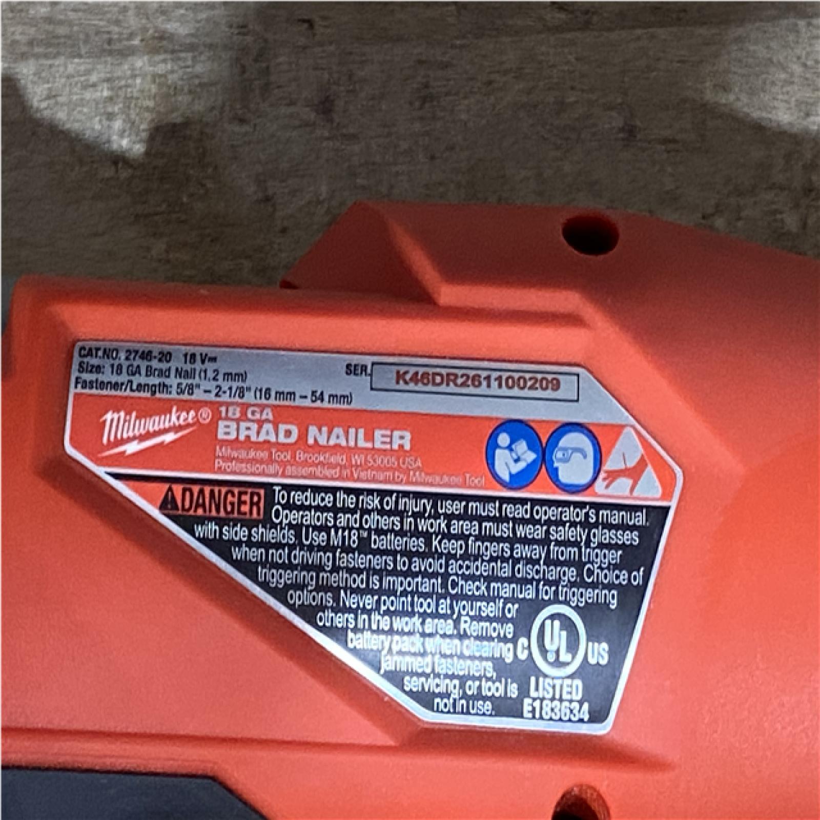 Houston Location AS-IS Milwaukee FUEL 18-Volt Lithium-Ion Brushless Cordless Gen II 18-Gauge Brad Nailer (Tool-Only)